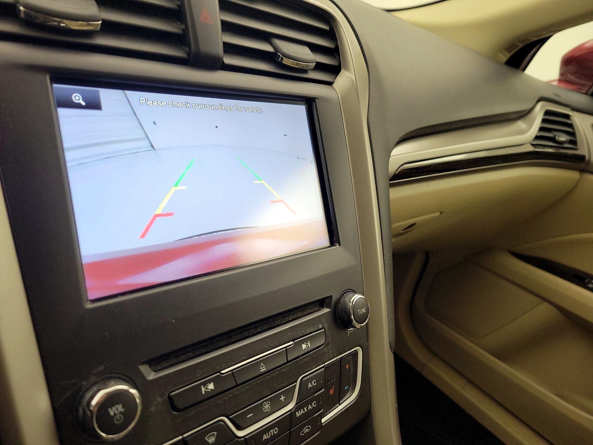 Thumbnail: 2016 Ford Fusion - 14