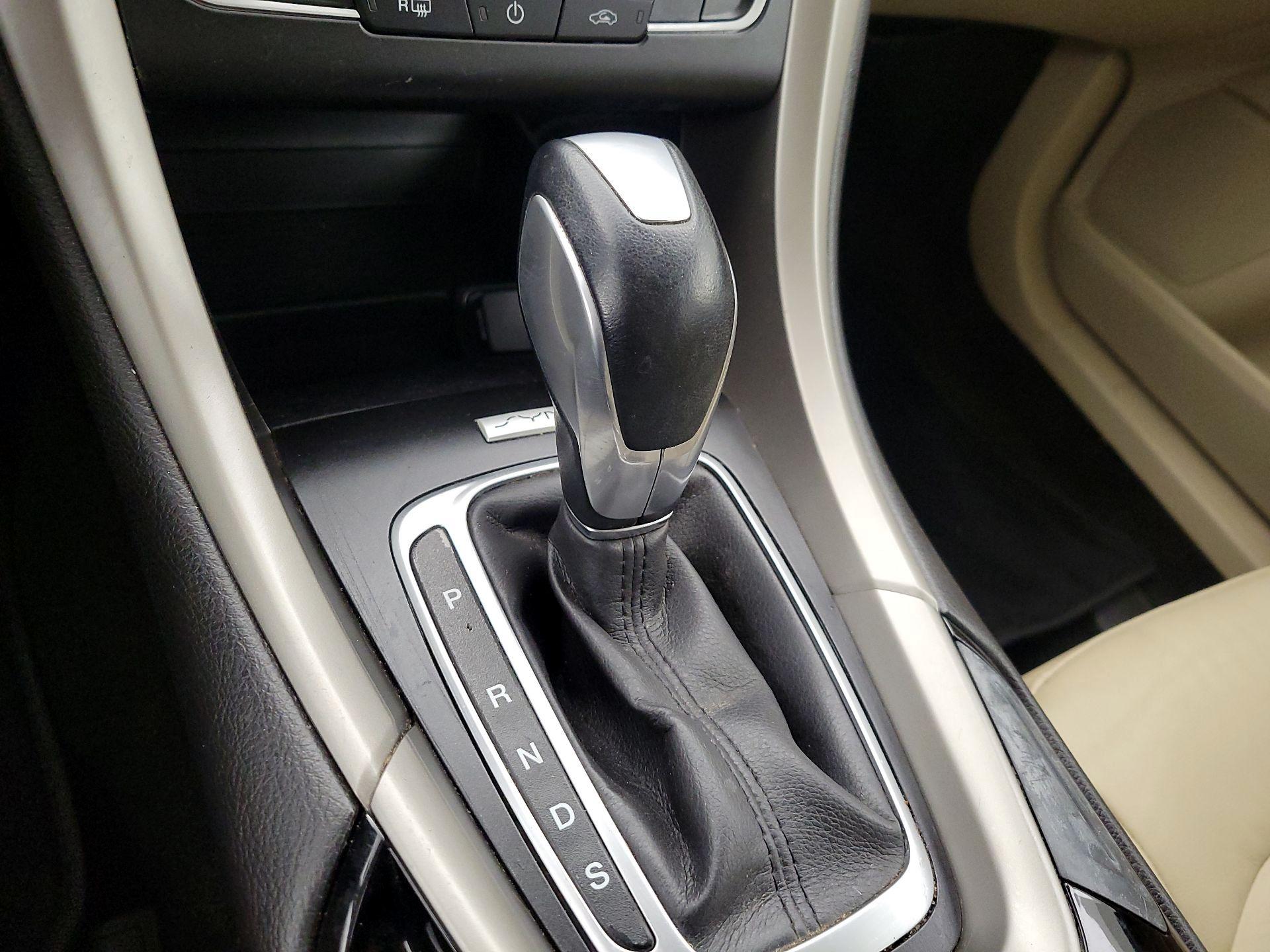 Thumbnail: 2016 Ford Fusion - 17