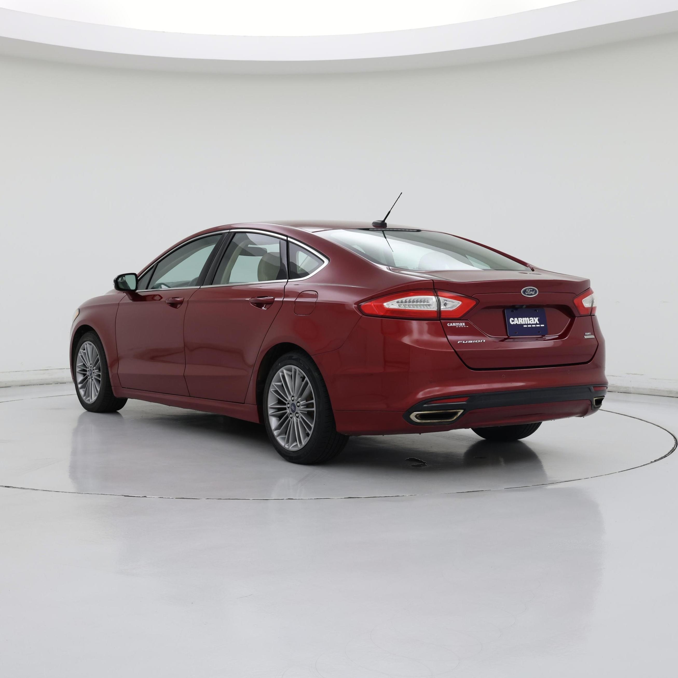 Thumbnail: 2016 Ford Fusion - 2