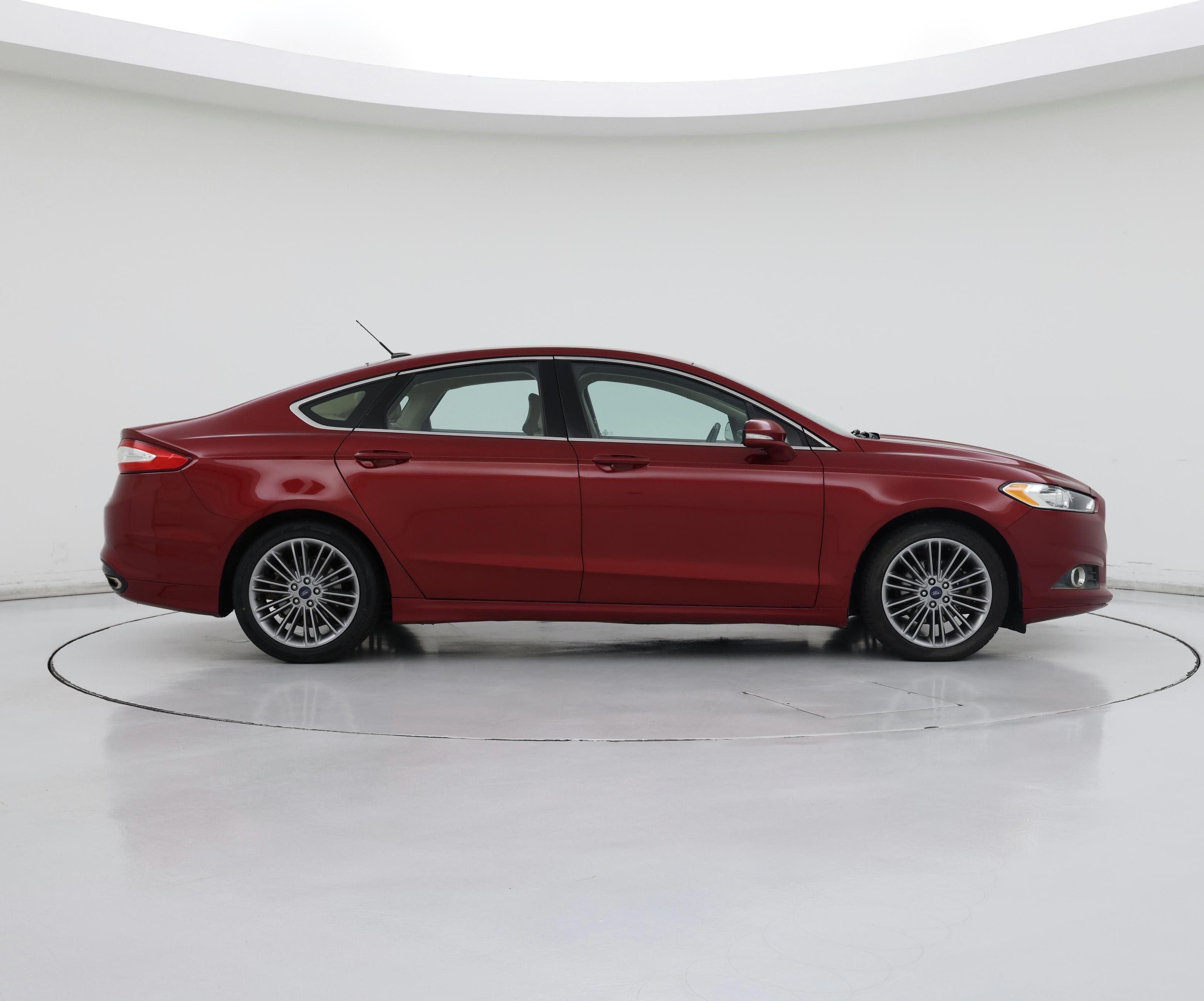 Thumbnail: 2016 Ford Fusion - 7