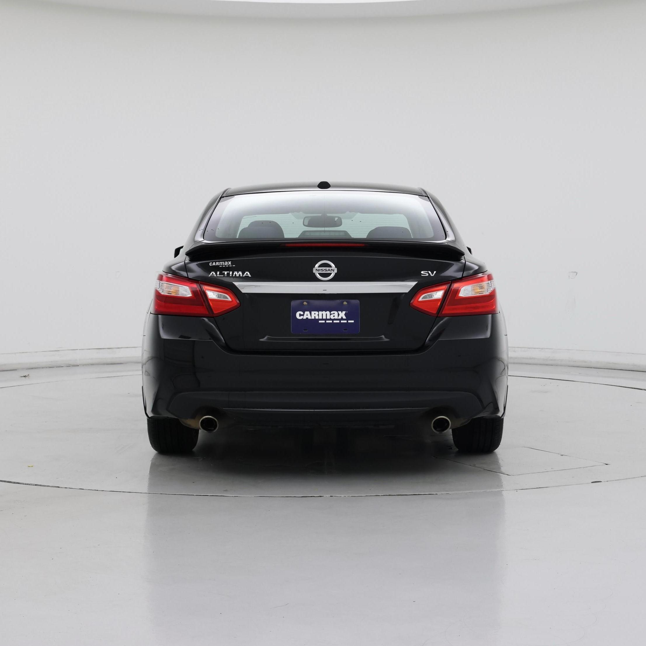 Thumbnail: 2016 Nissan Altima - 6