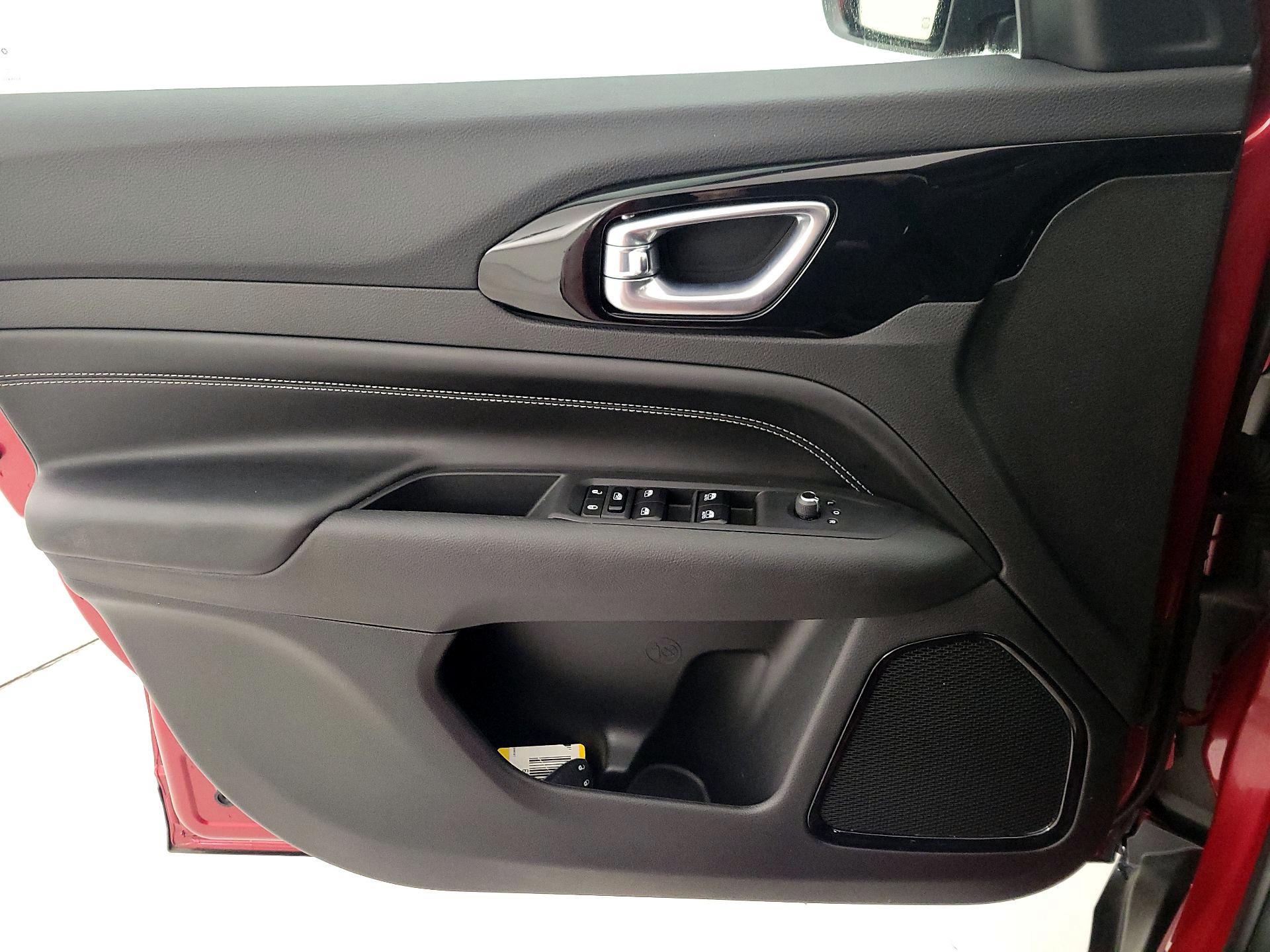 Thumbnail: 2024 Jeep Compass - 12