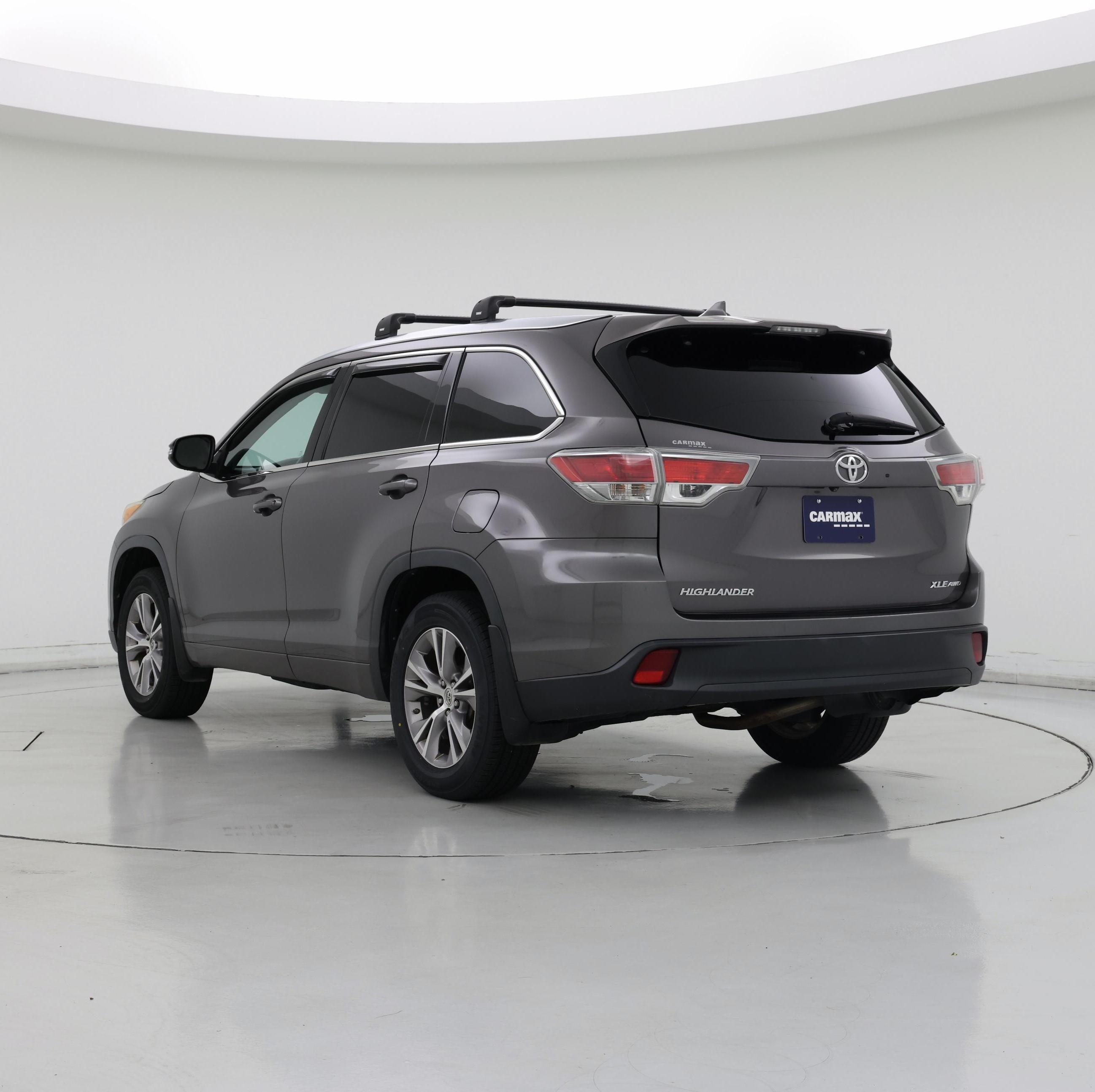 Thumbnail: 2014 Toyota Highlander - 2