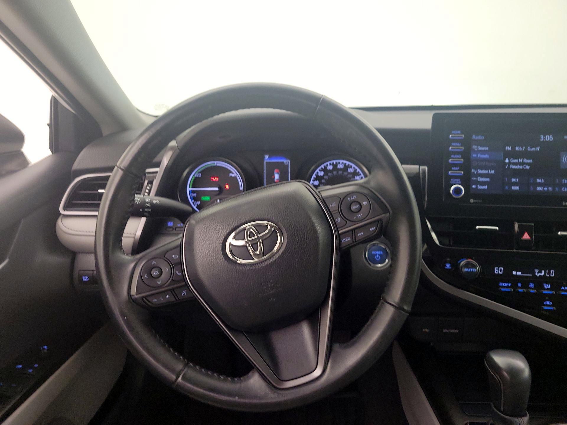 Thumbnail: 2023 Toyota Camry - 10