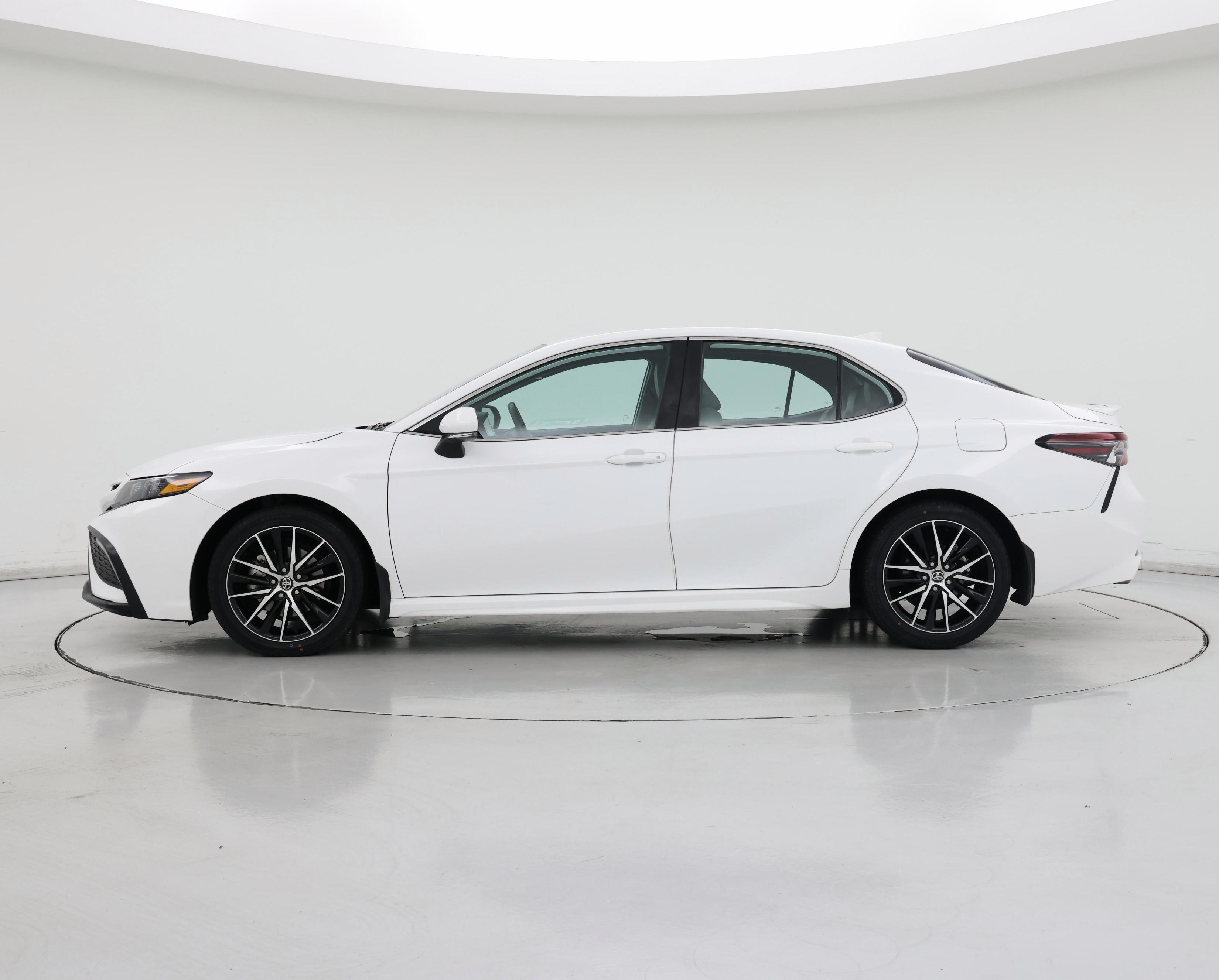 Thumbnail: 2023 Toyota Camry - 3