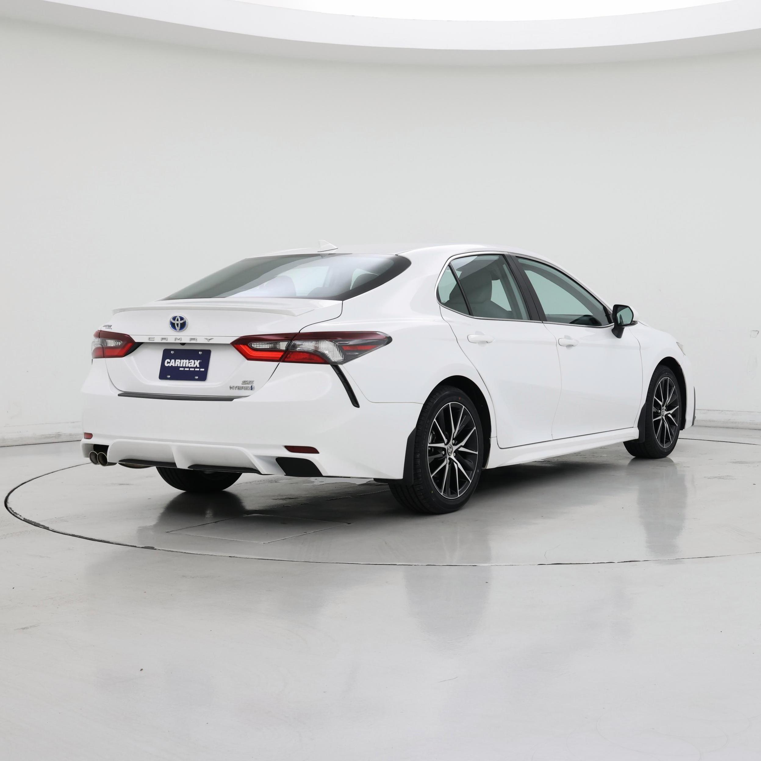 Thumbnail: 2023 Toyota Camry - 8