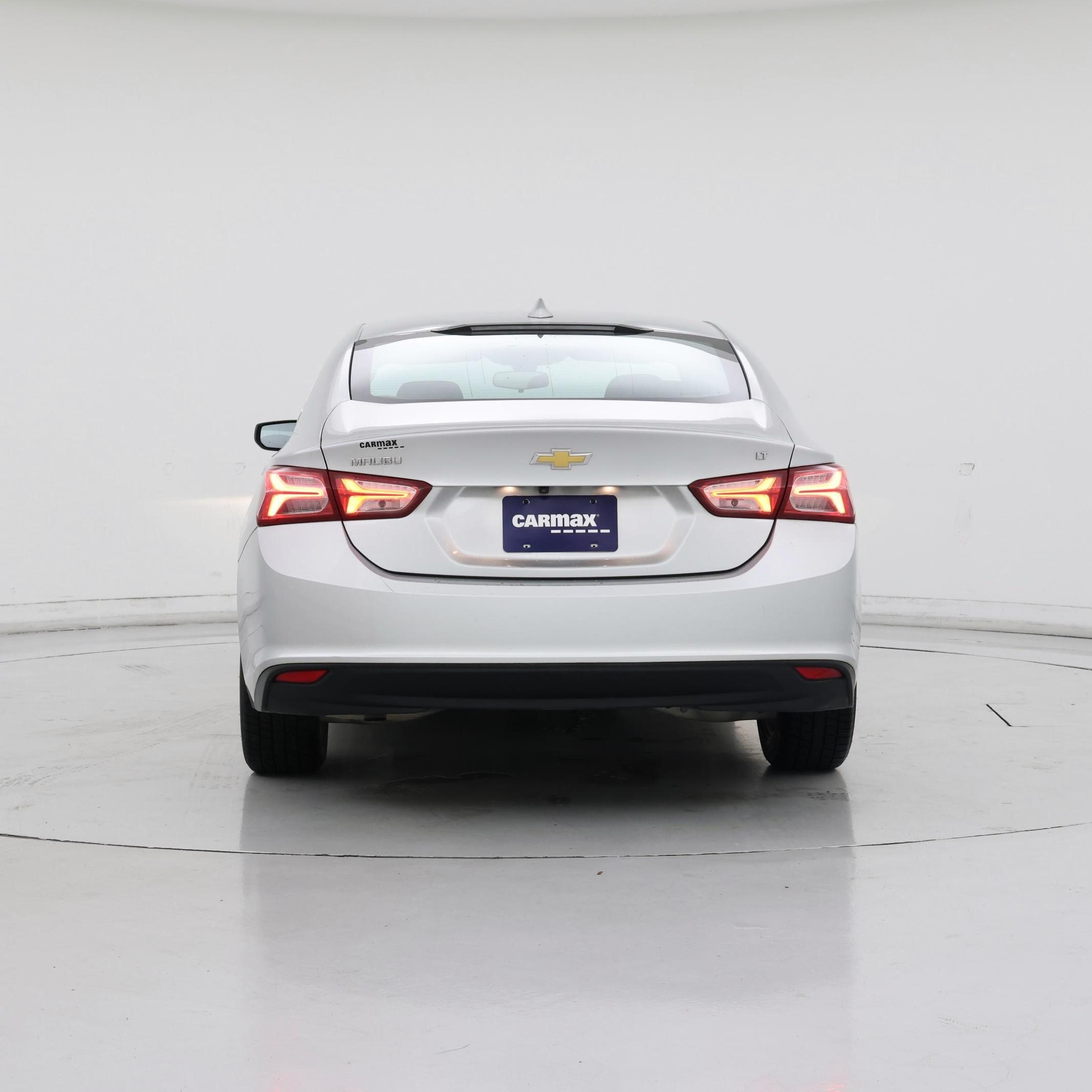 Thumbnail: 2021 Chevrolet Malibu - 6