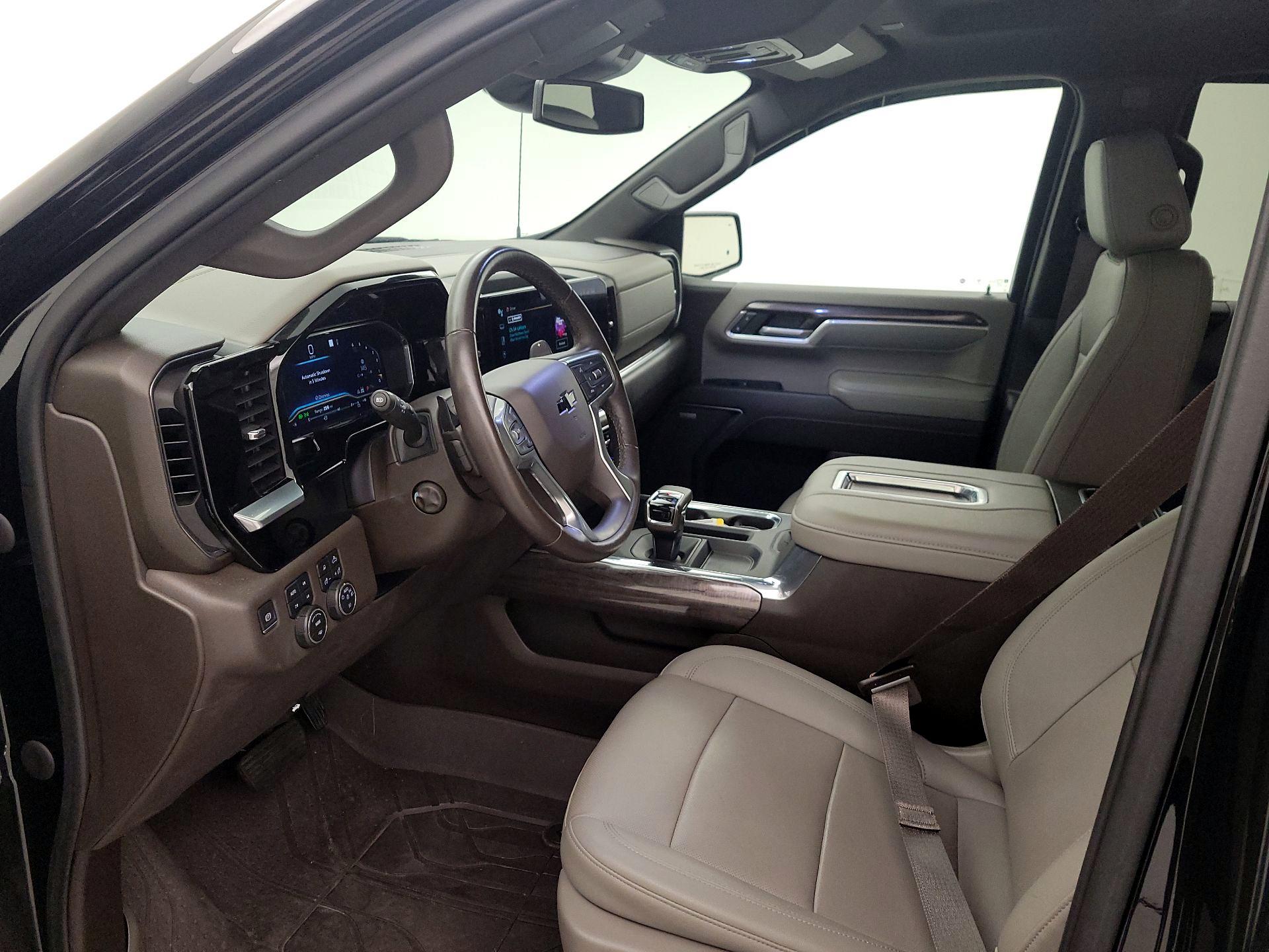 Thumbnail: 2022 Chevrolet Silverado 1500 - 11