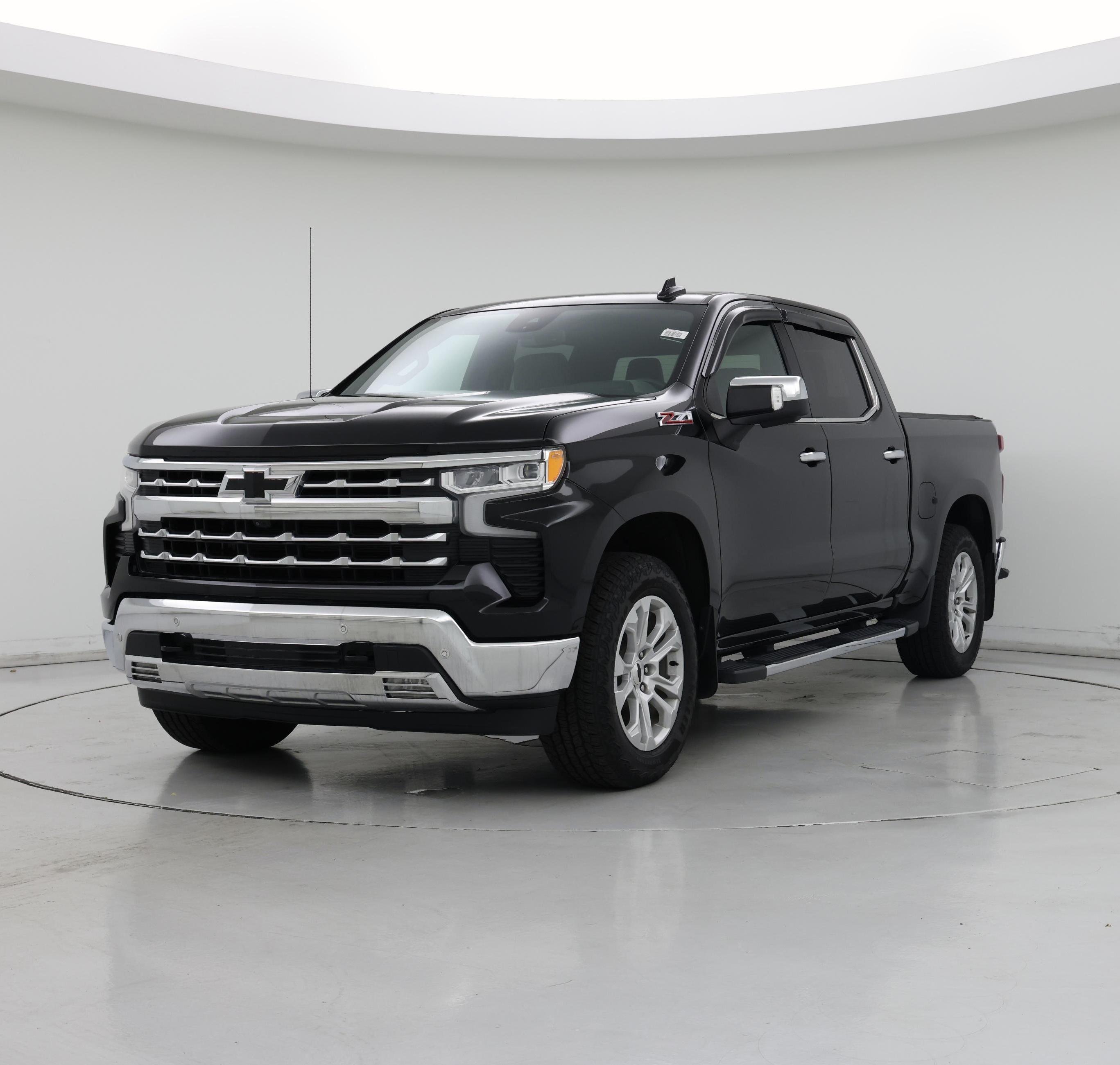 Thumbnail: 2022 Chevrolet Silverado 1500 - 4