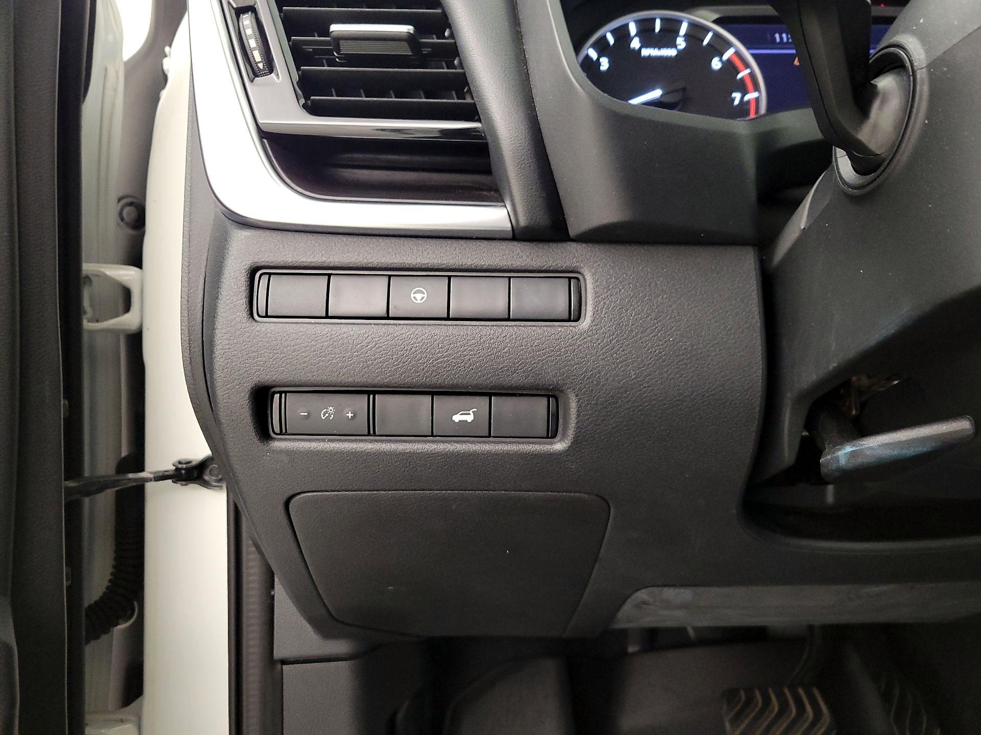 Thumbnail: 2021 Nissan Rogue - 13