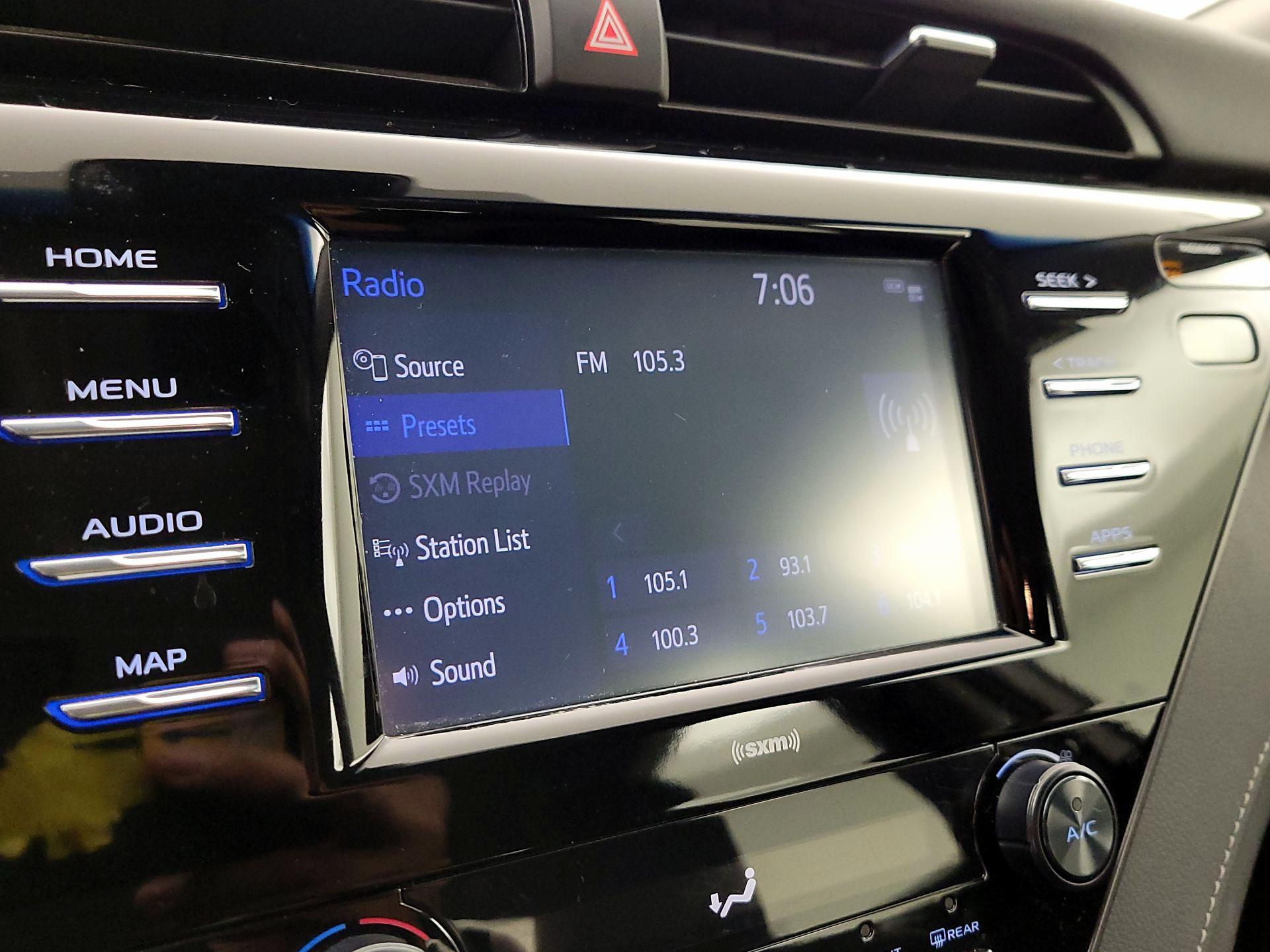 Thumbnail: 2020 Toyota Camry - 15