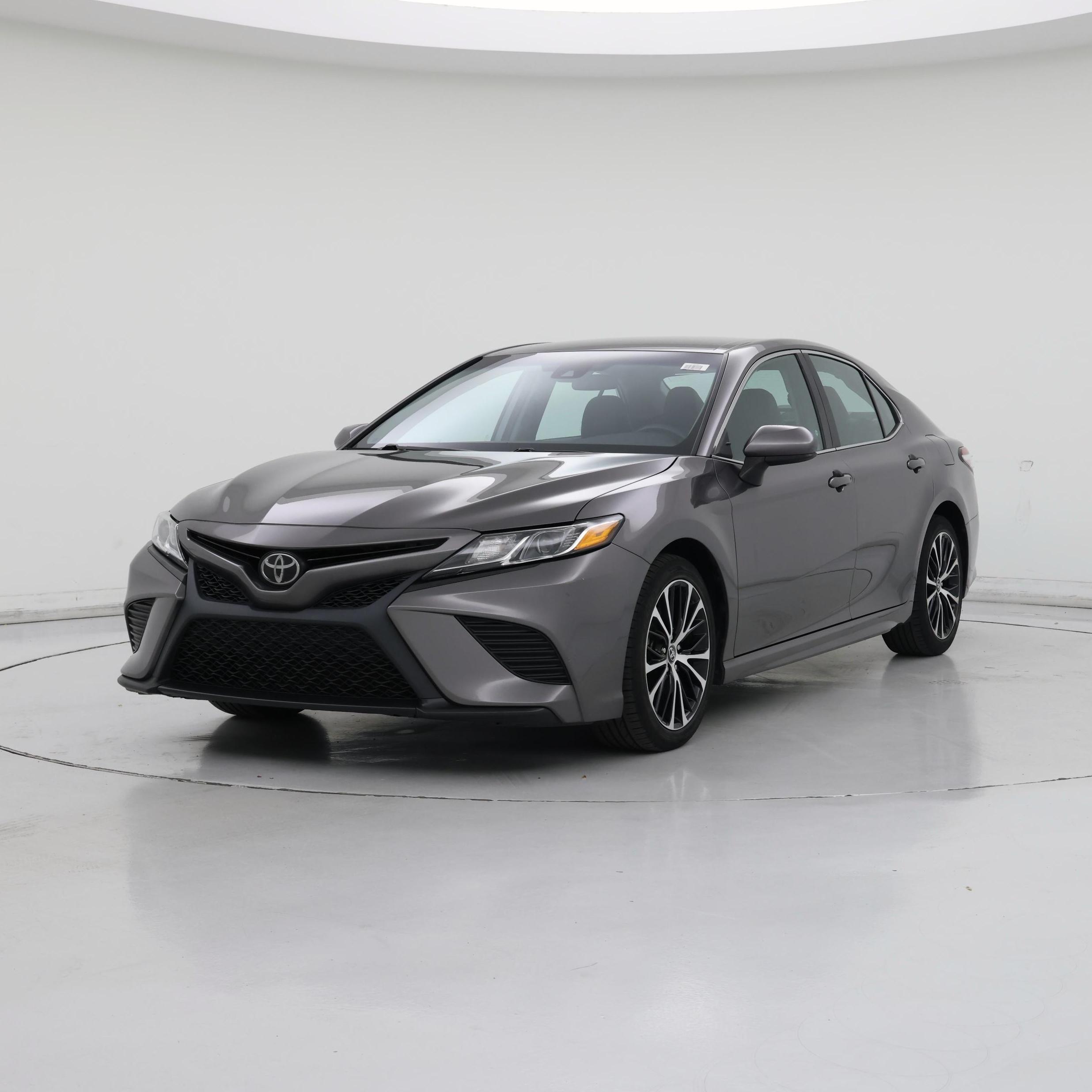 Thumbnail: 2020 Toyota Camry - 4
