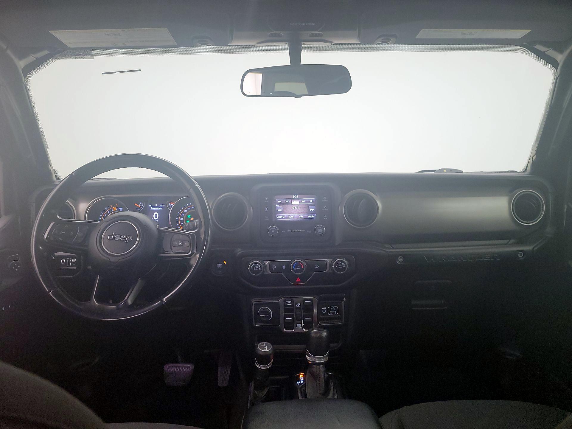 Thumbnail: 2020 Jeep Wrangler - 9