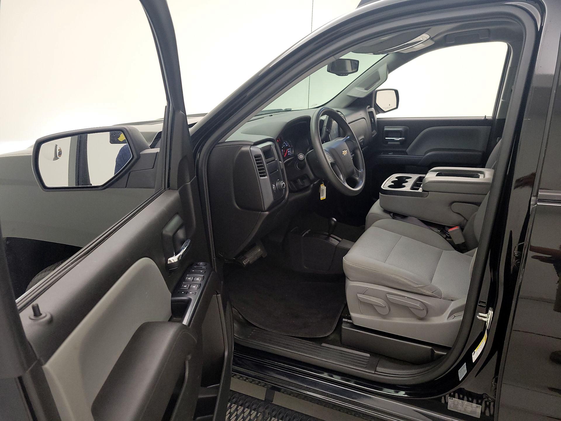 Thumbnail: 2017 Chevrolet Silverado 1500 - 11