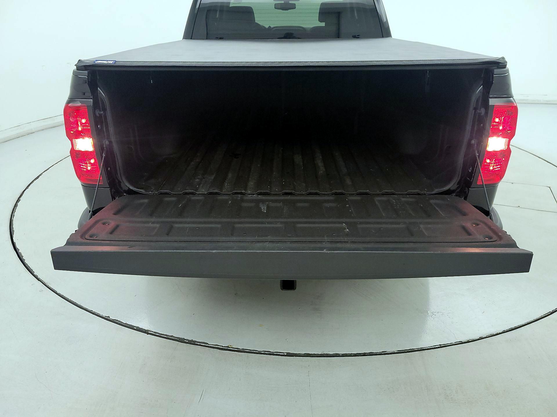 Thumbnail: 2017 Chevrolet Silverado 1500 - 20