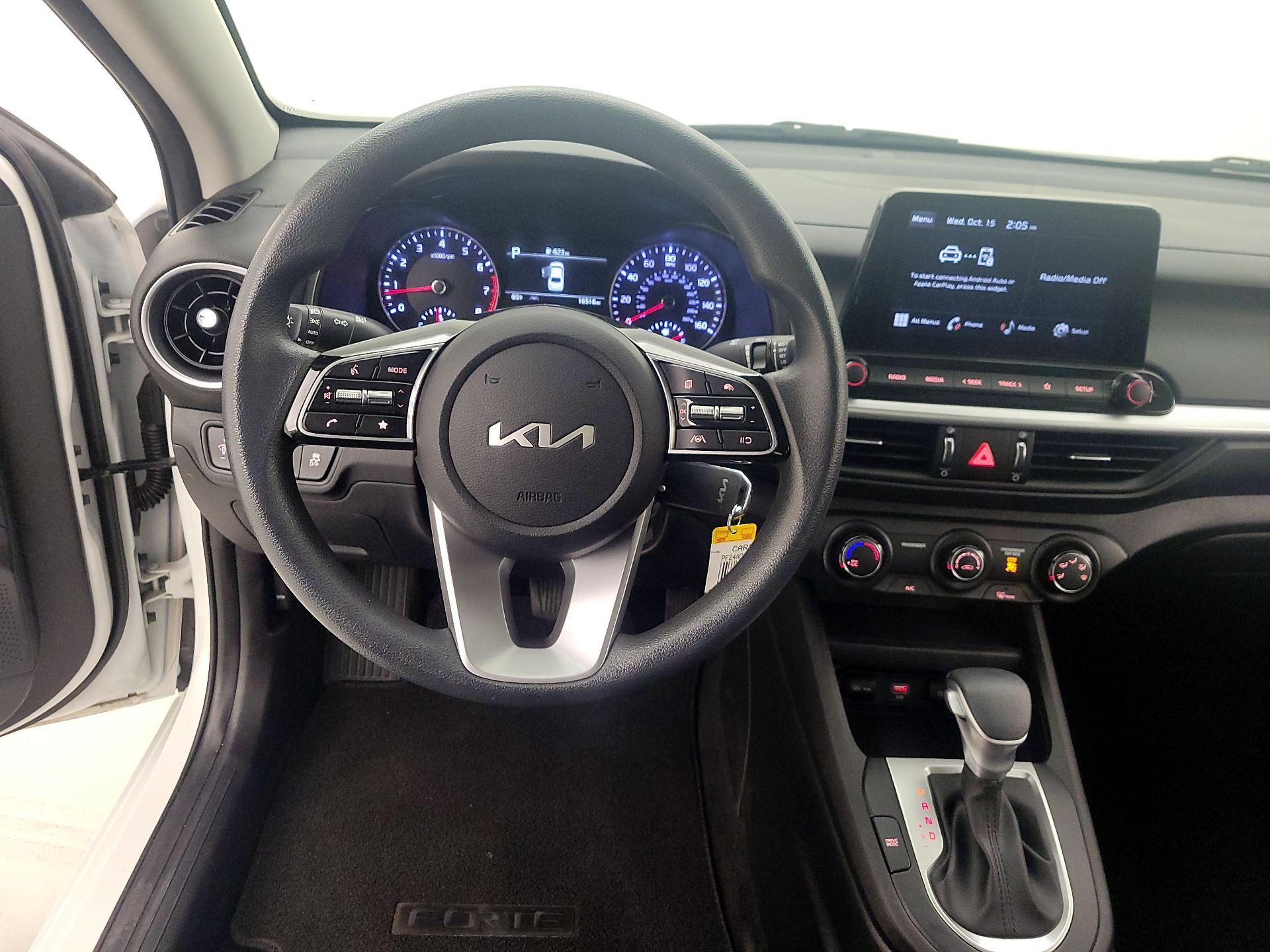 Thumbnail: 2024 Kia Forte - 10