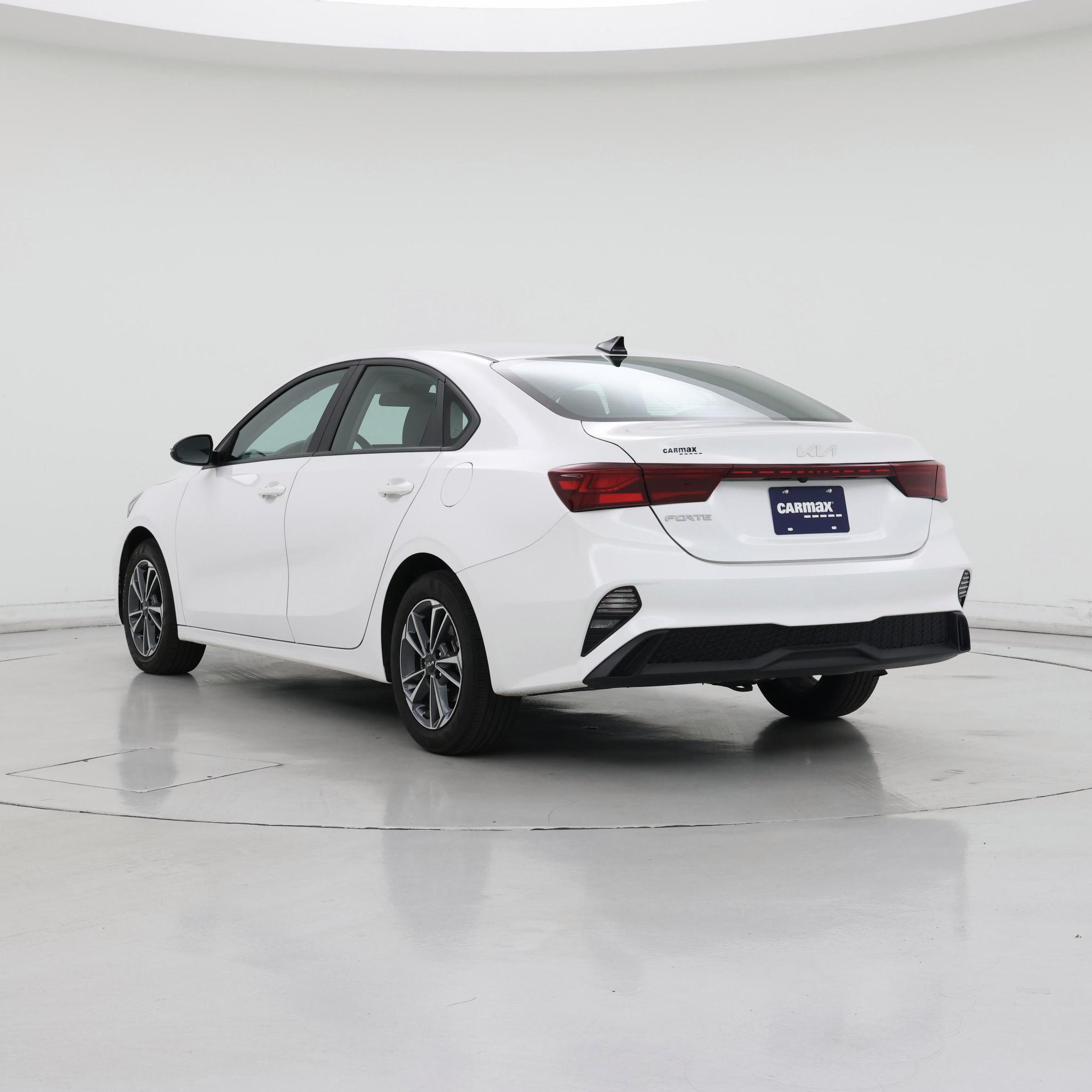 Thumbnail: 2024 Kia Forte - 2
