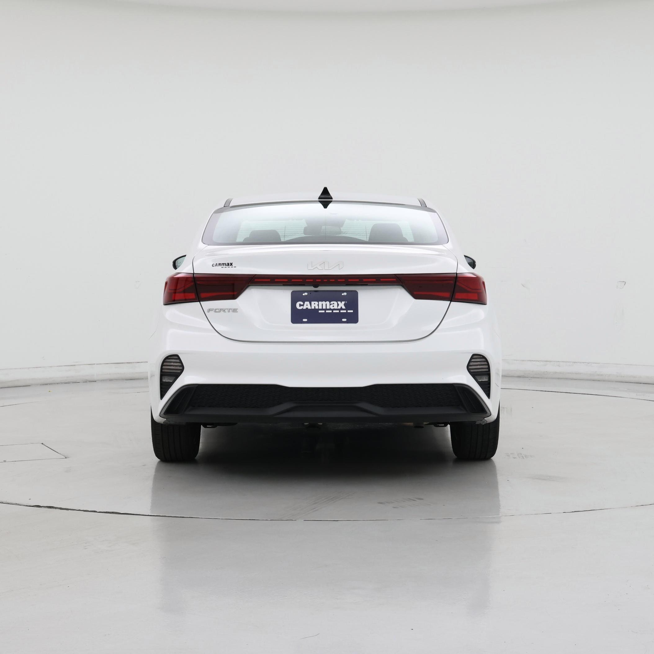 Thumbnail: 2024 Kia Forte - 6