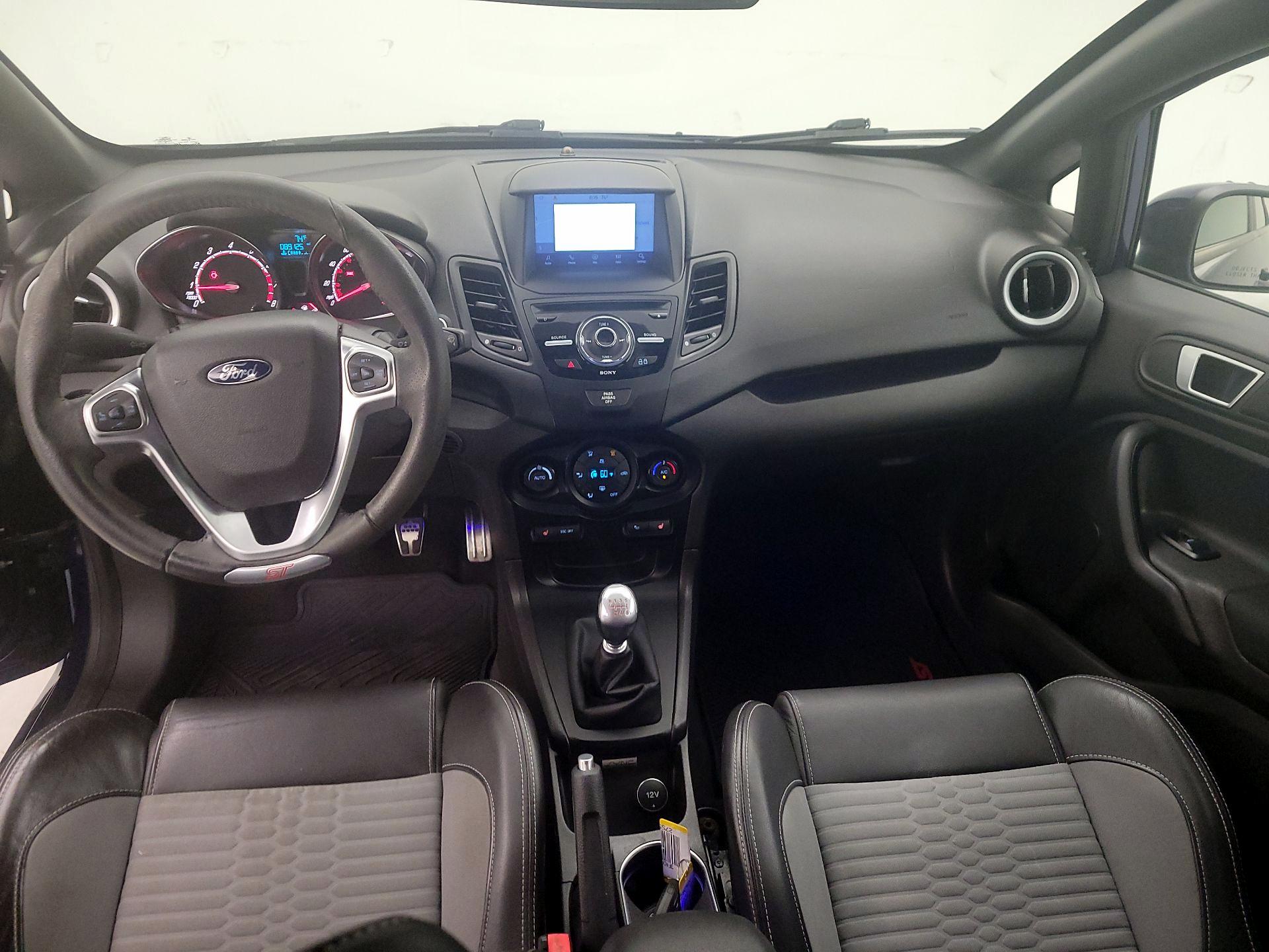 Thumbnail: 2016 Ford Fiesta - 9