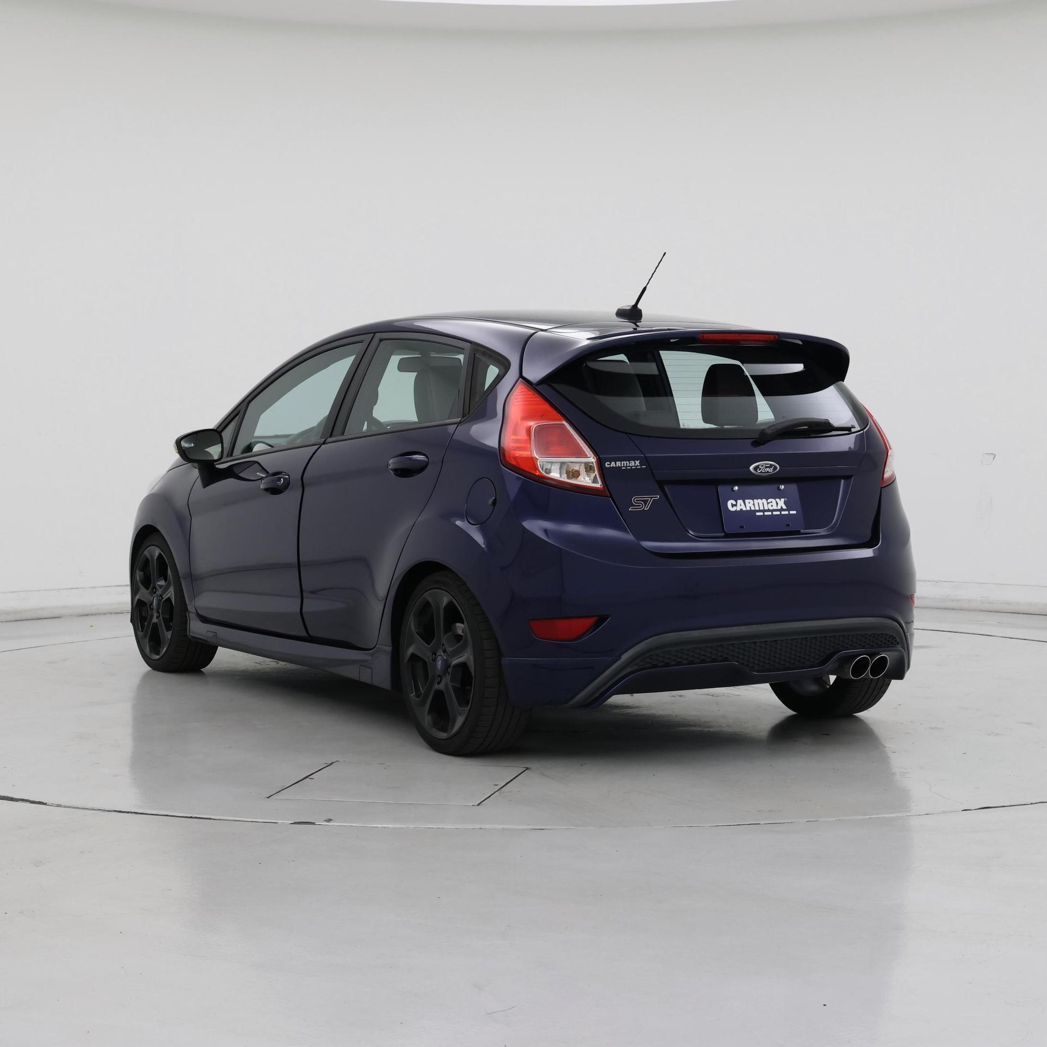 Thumbnail: 2016 Ford Fiesta - 2