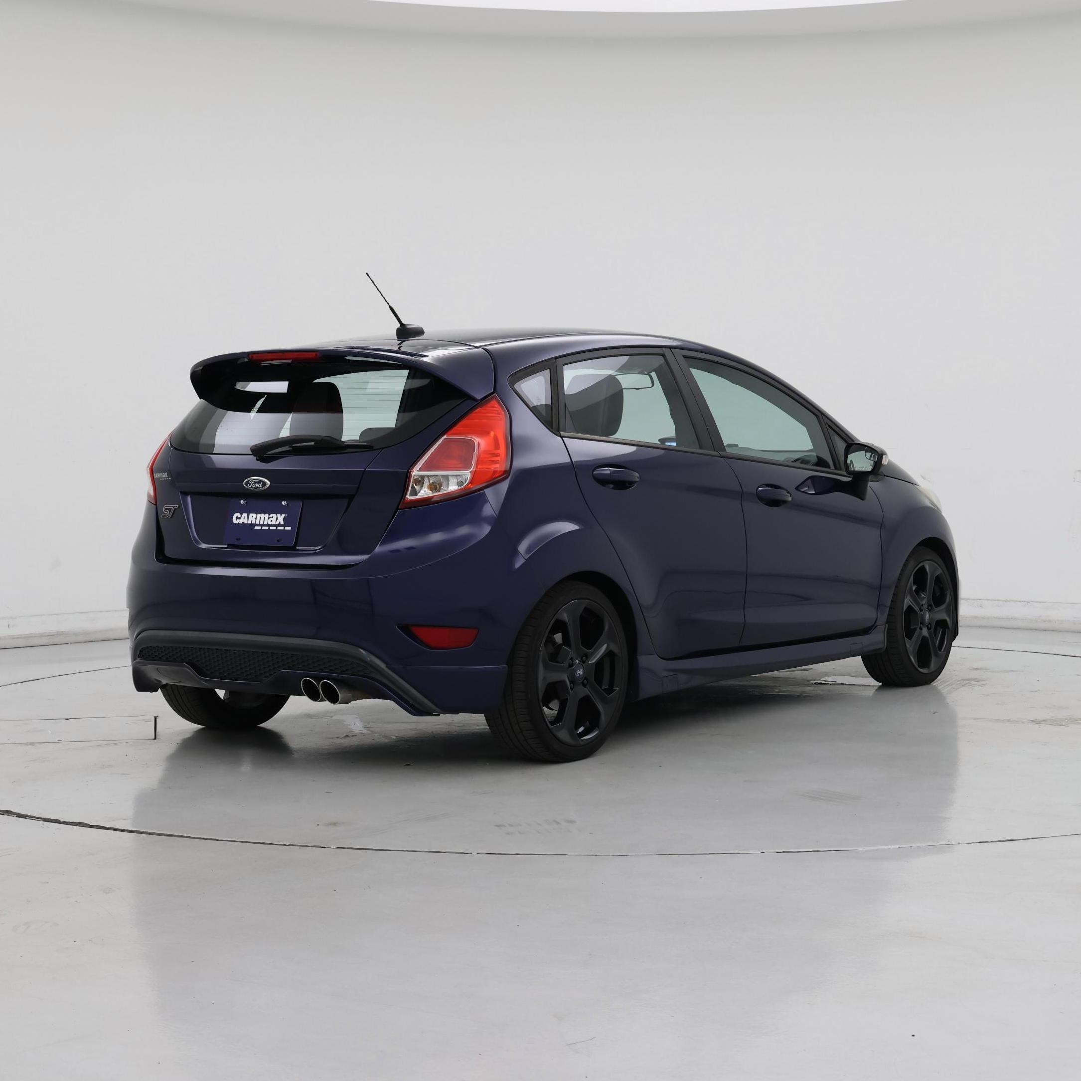 Thumbnail: 2016 Ford Fiesta - 8