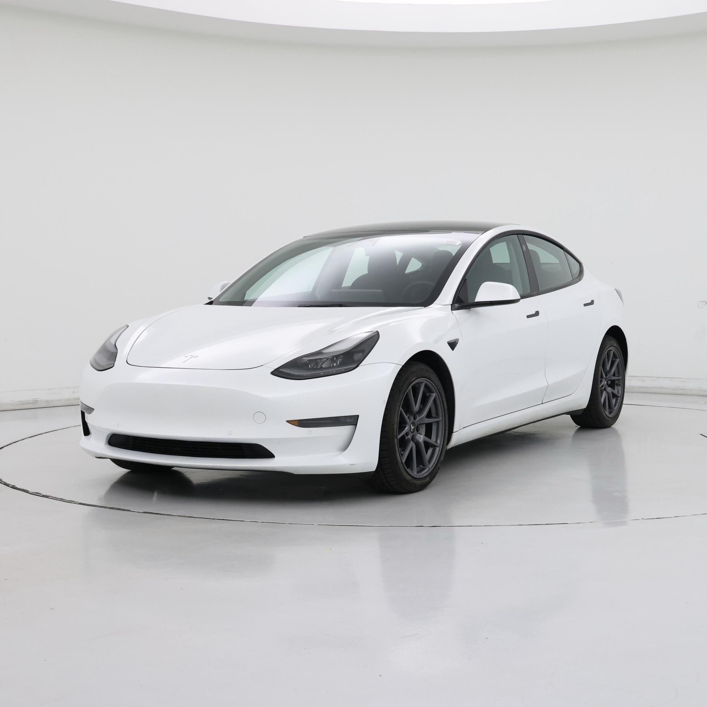 Thumbnail: 2022 Tesla Model 3 - 4