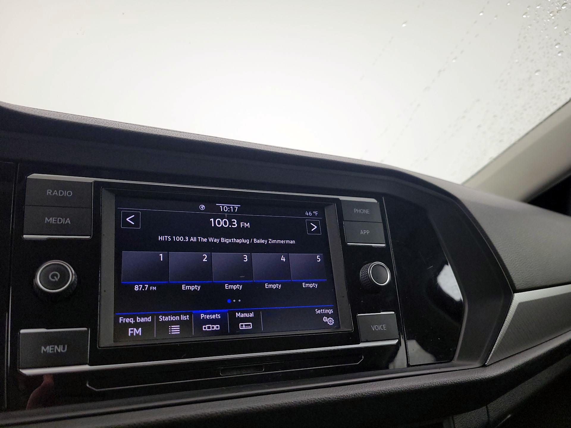 Thumbnail: 2021 Volkswagen Jetta - 14