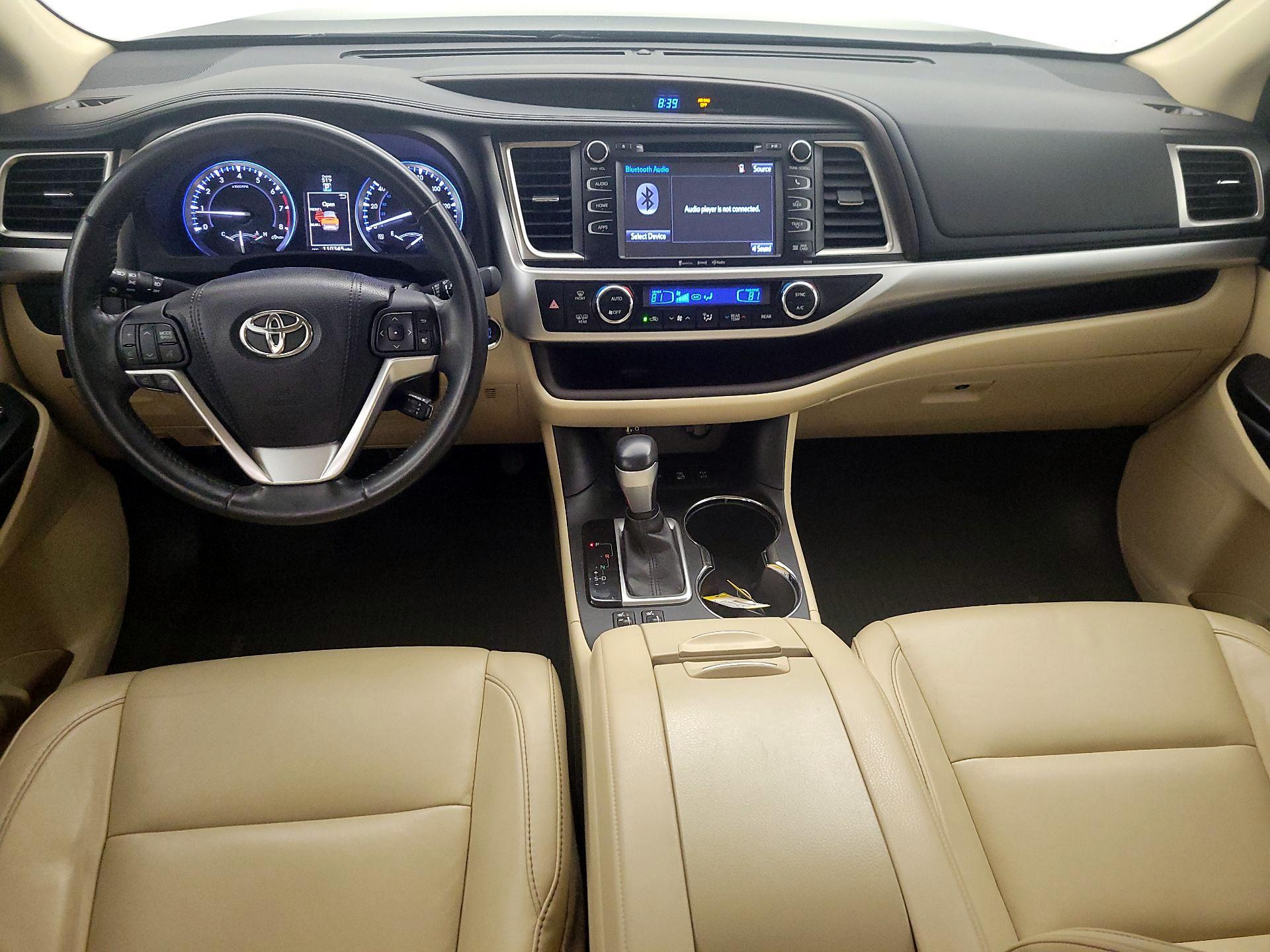 Thumbnail: 2016 Toyota Highlander - 9