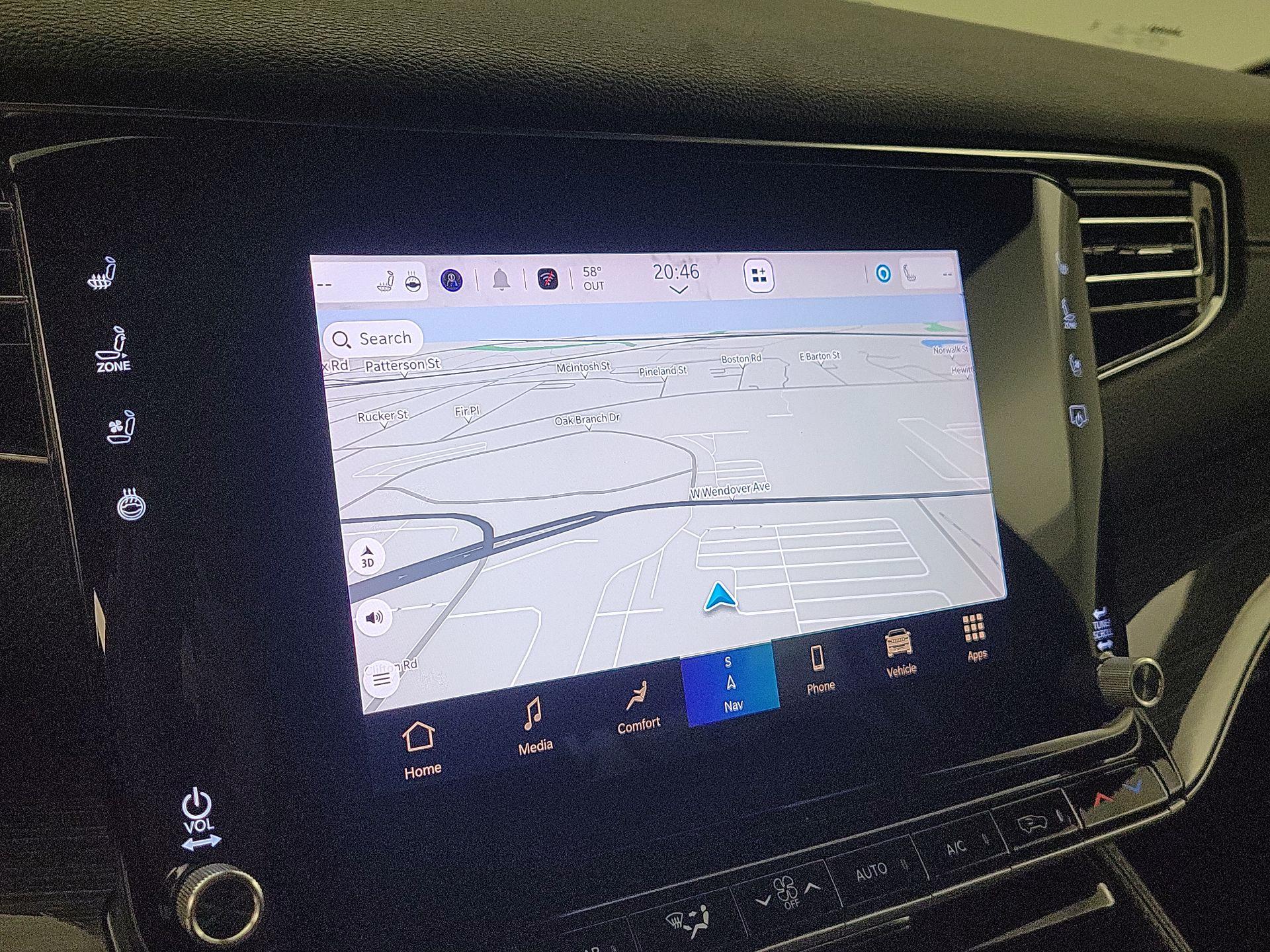 Thumbnail: 2022 Jeep Wagoneer - 14