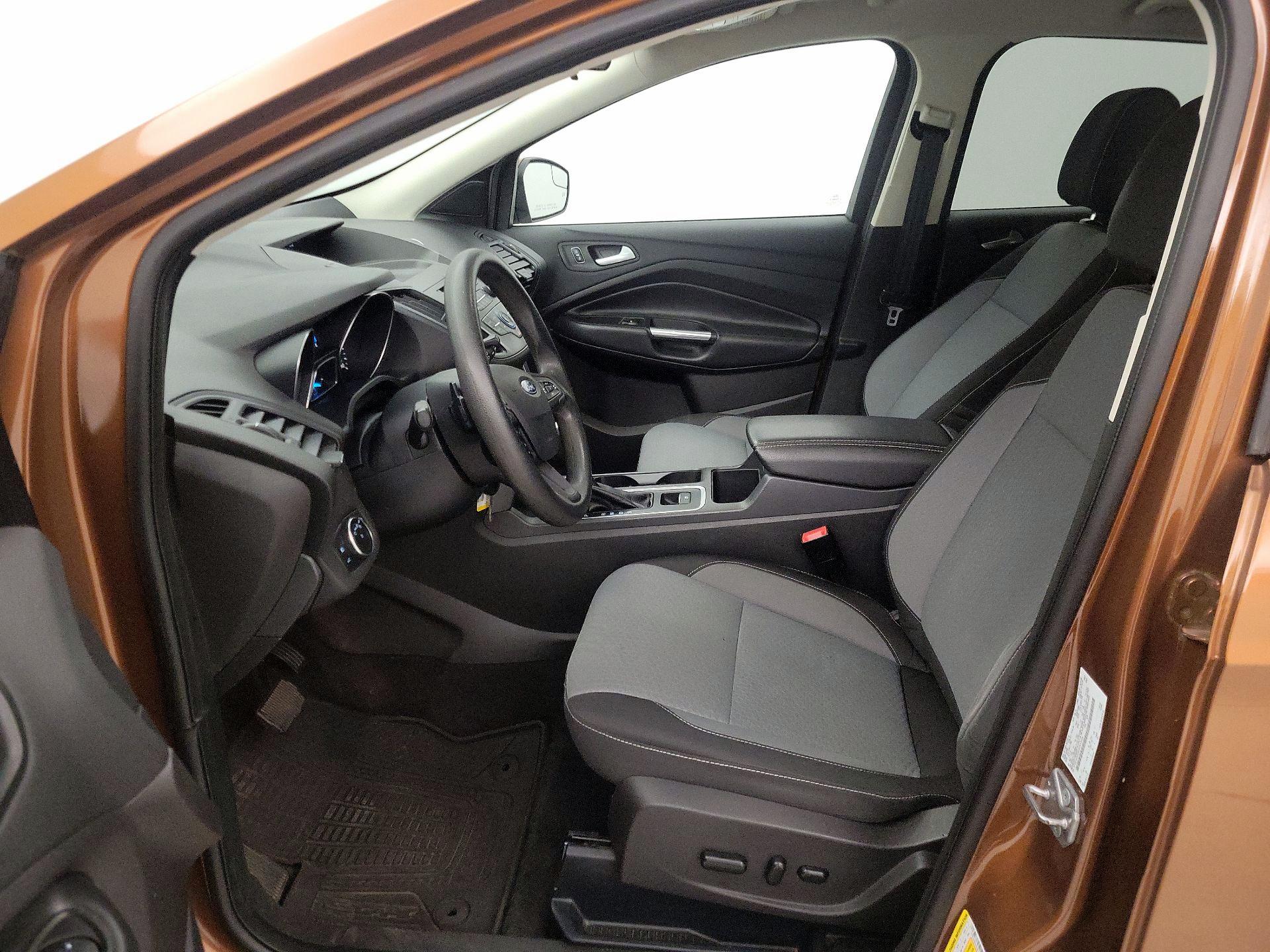 Thumbnail: 2017 Ford Escape - 11