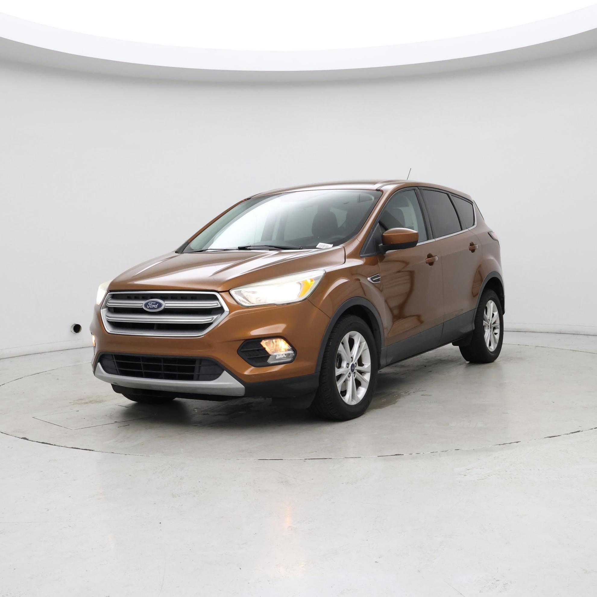 Thumbnail: 2017 Ford Escape - 4