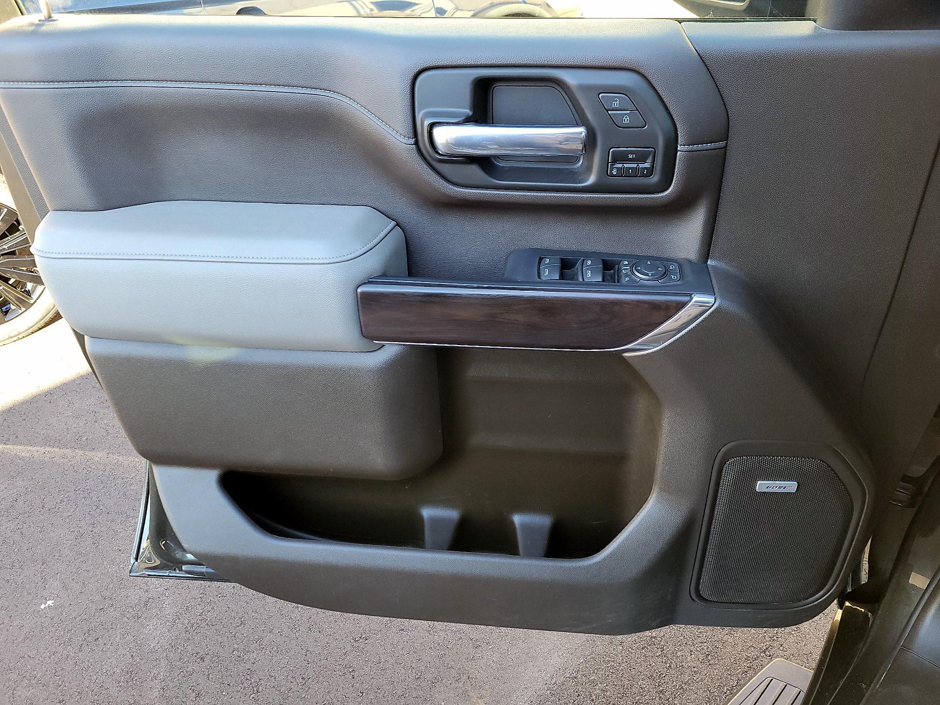 Thumbnail: 2022 GMC Sierra 3500 - 10