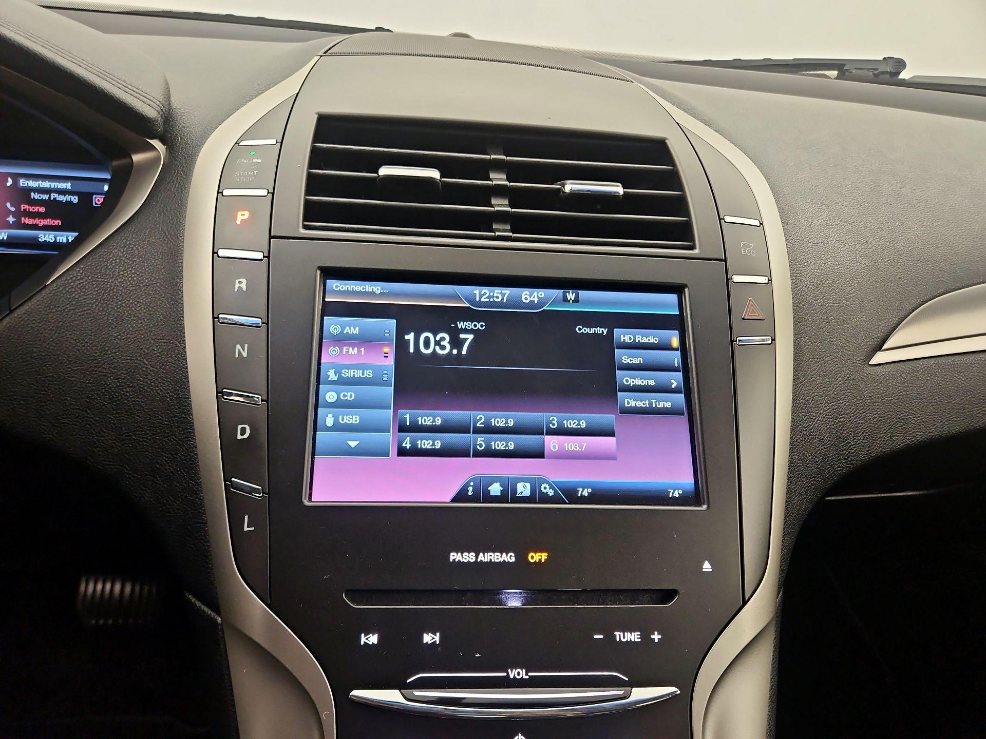 Thumbnail: 2016 Lincoln MKZ - 16