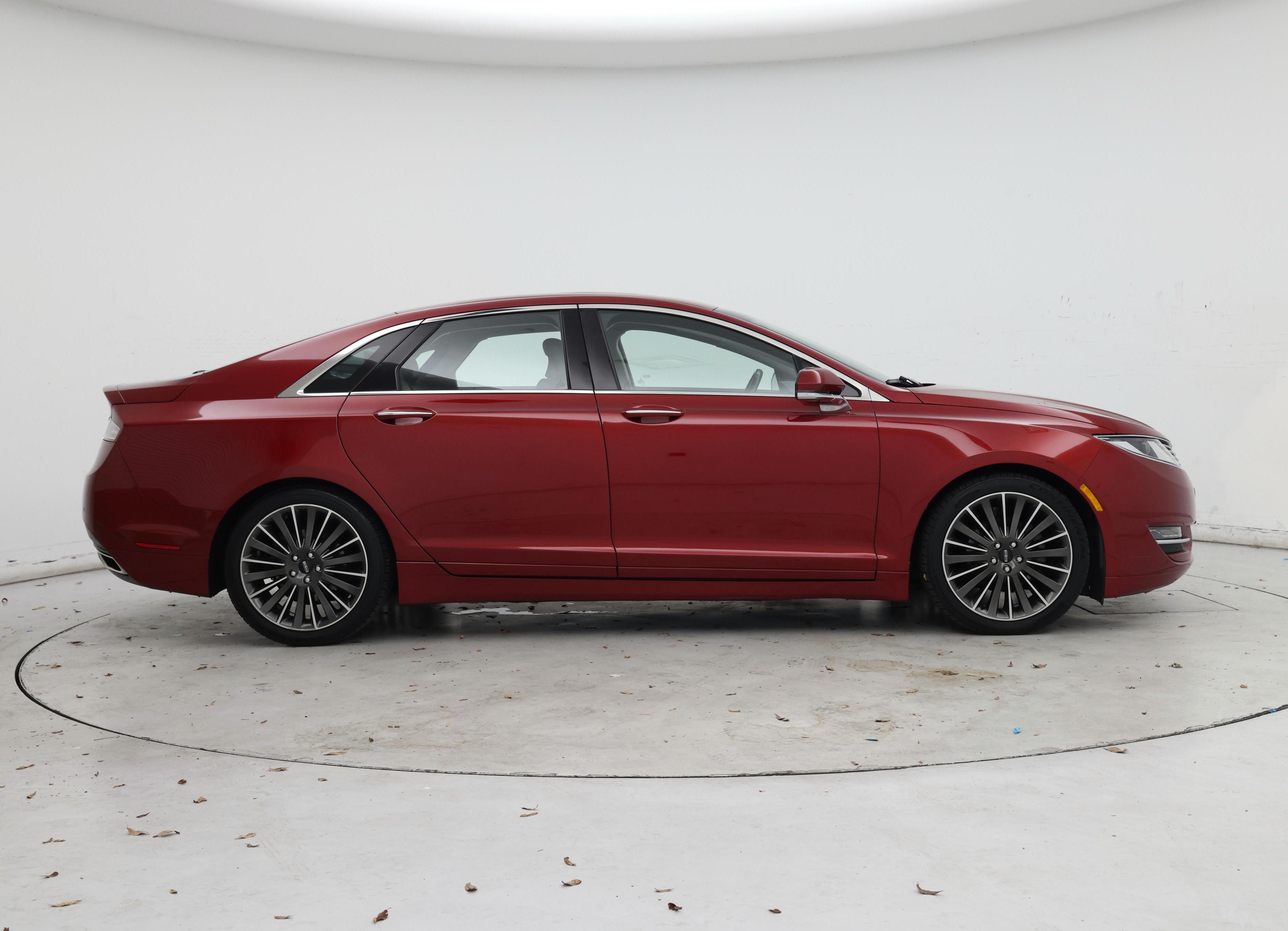 Thumbnail: 2016 Lincoln MKZ - 7
