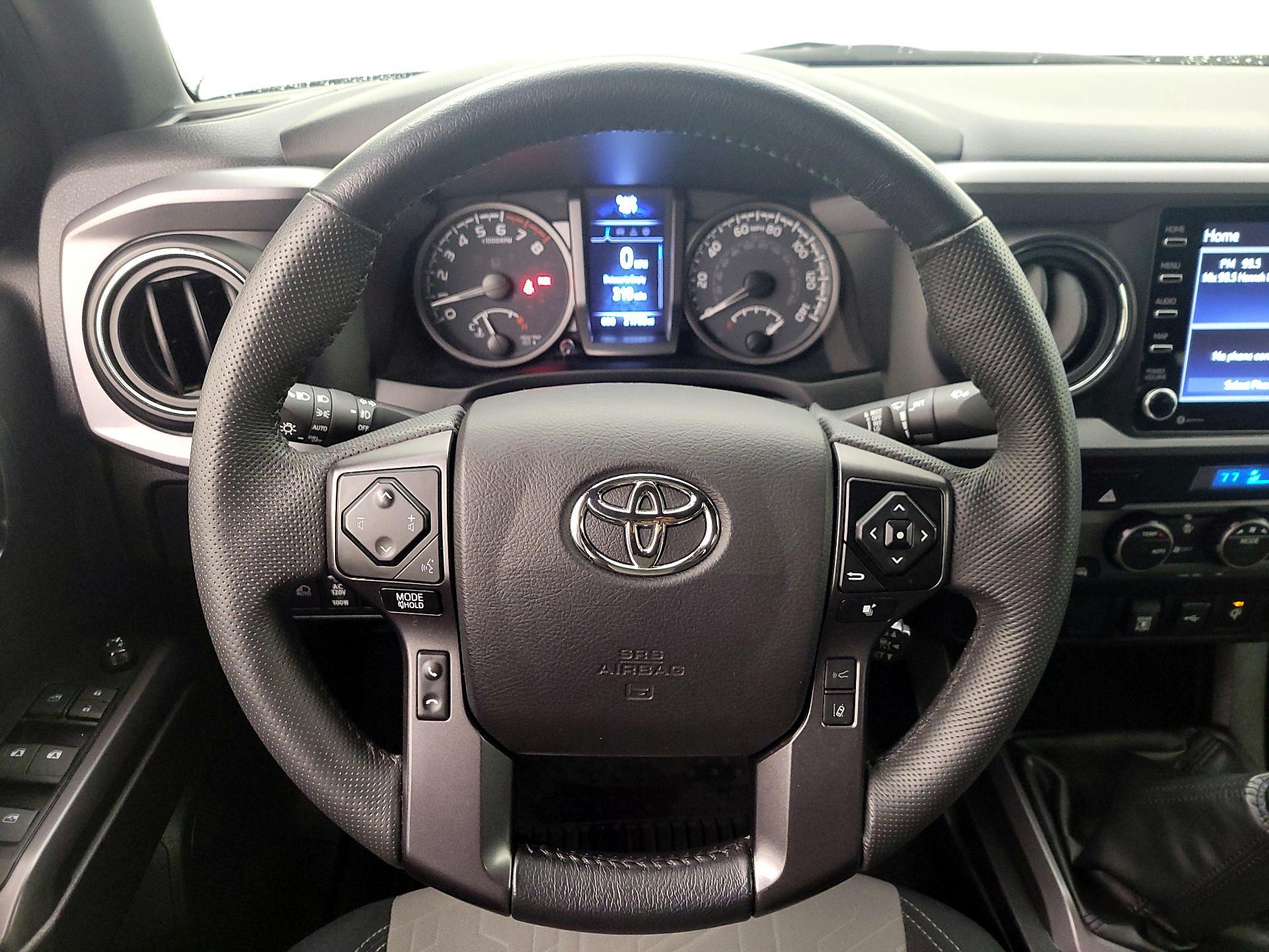 Thumbnail: 2022 Toyota Tacoma - 10