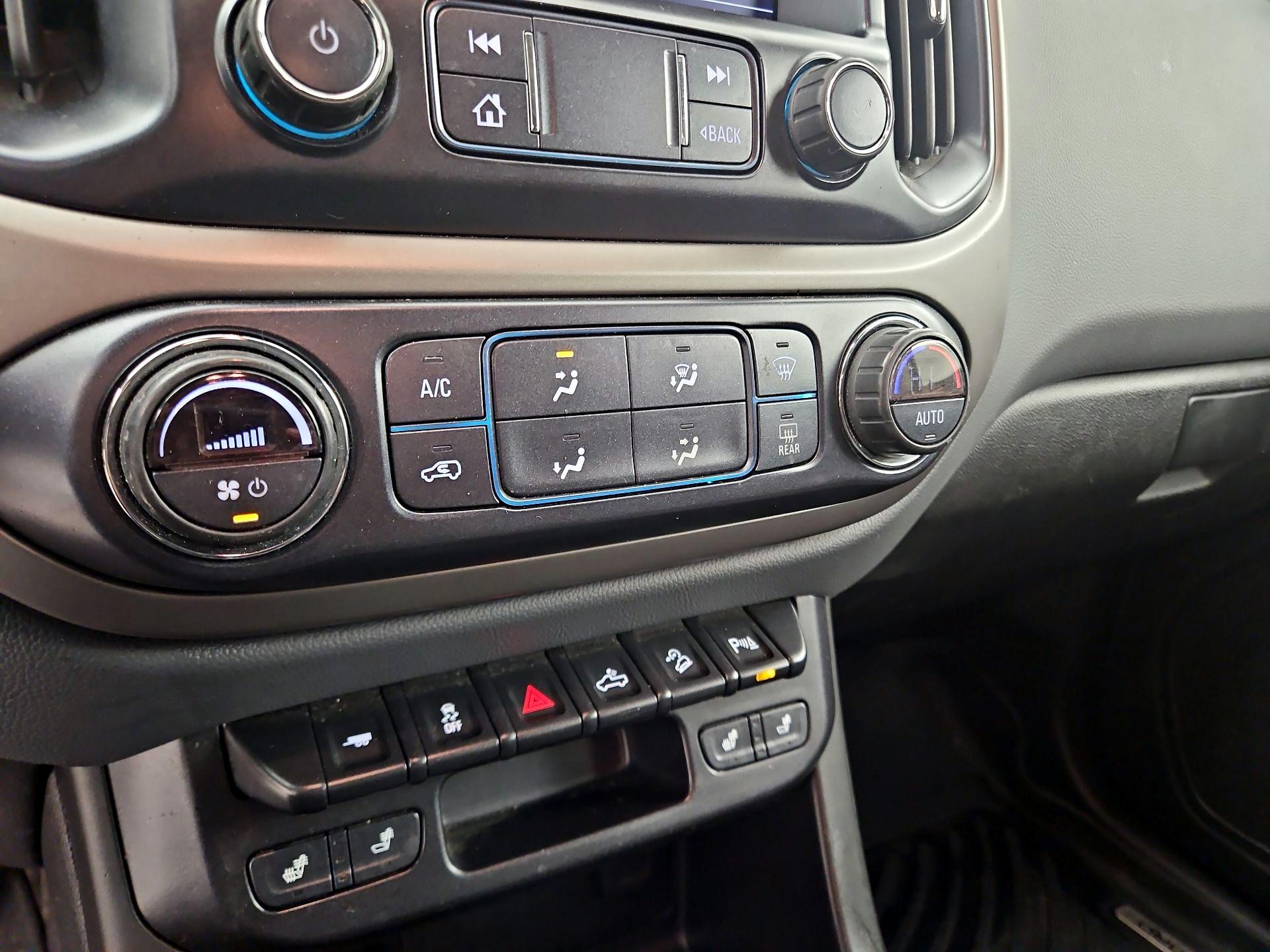 Thumbnail: 2019 Chevrolet Colorado - 16