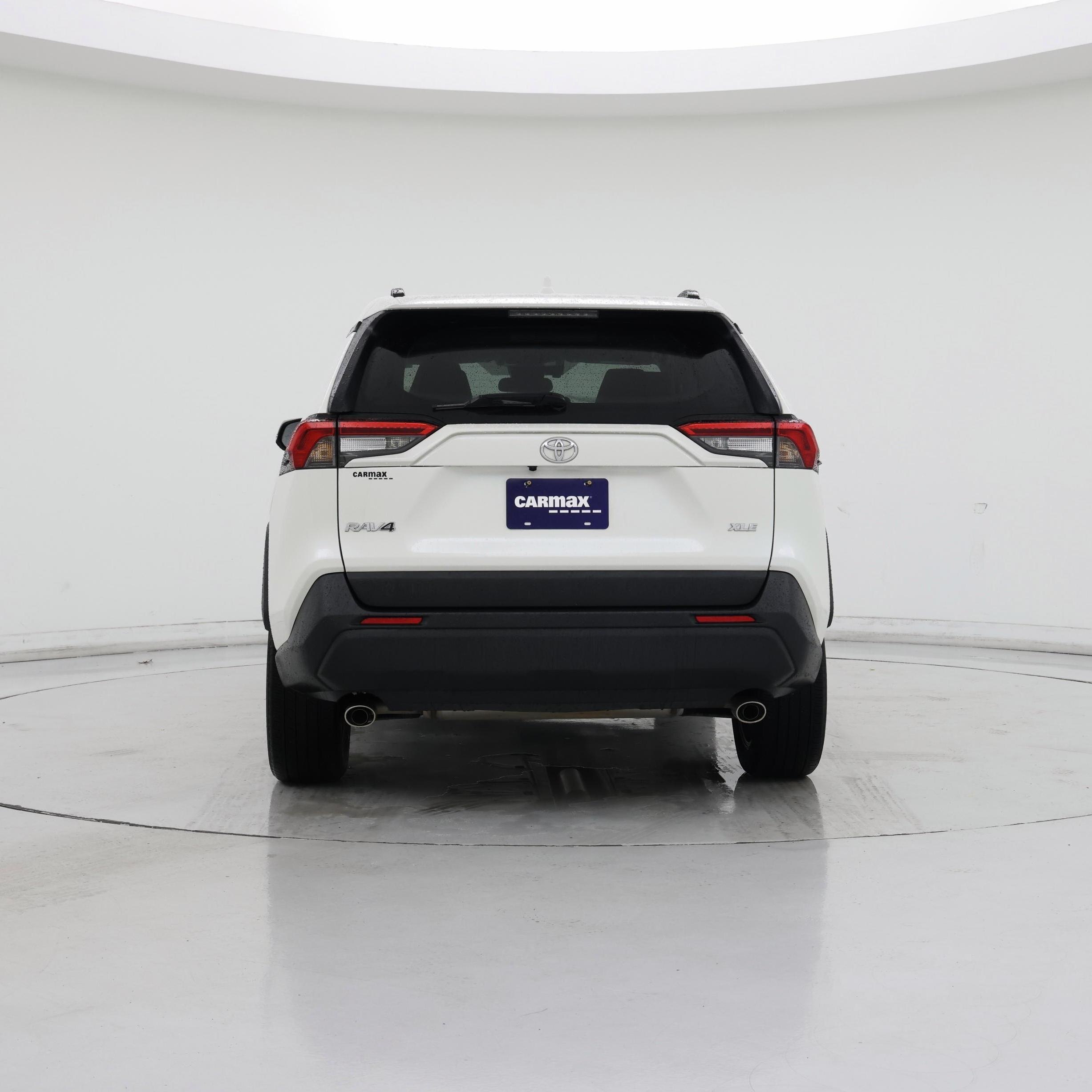 Thumbnail: 2021 Toyota RAV4 - 6