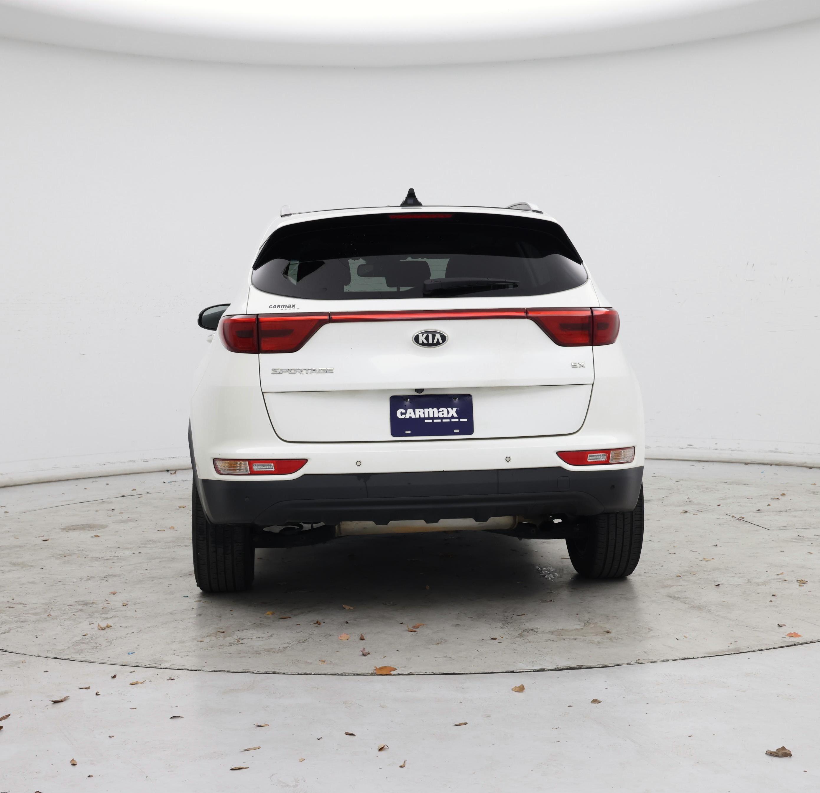 Thumbnail: 2017 Kia Sportage - 3