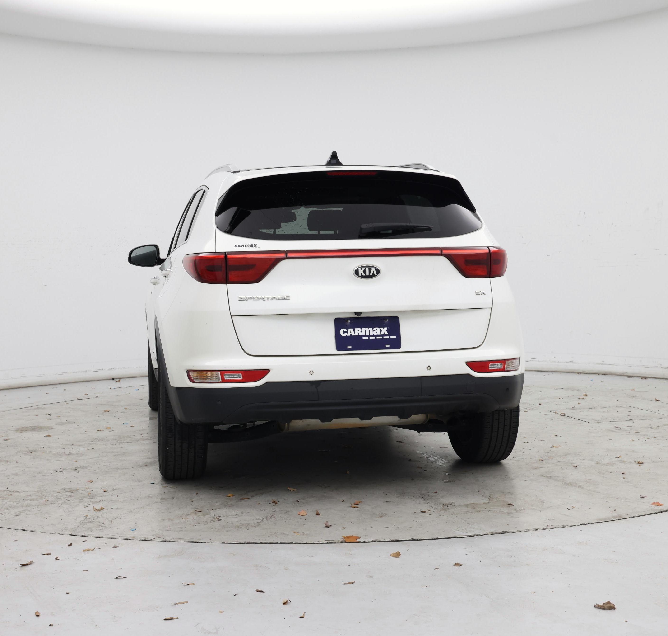 Thumbnail: 2017 Kia Sportage - 5