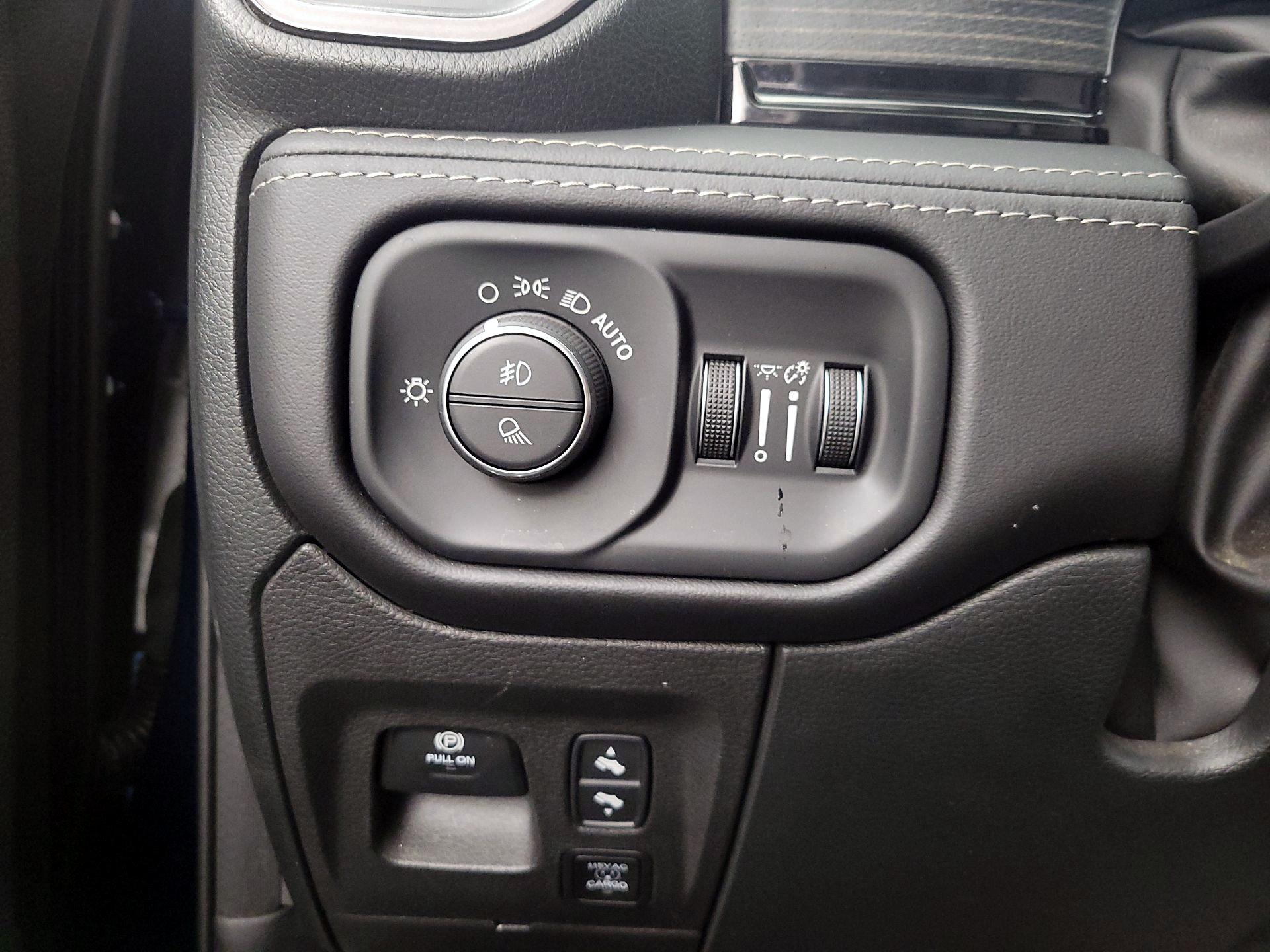 Thumbnail: 2022 RAM 1500 - 13