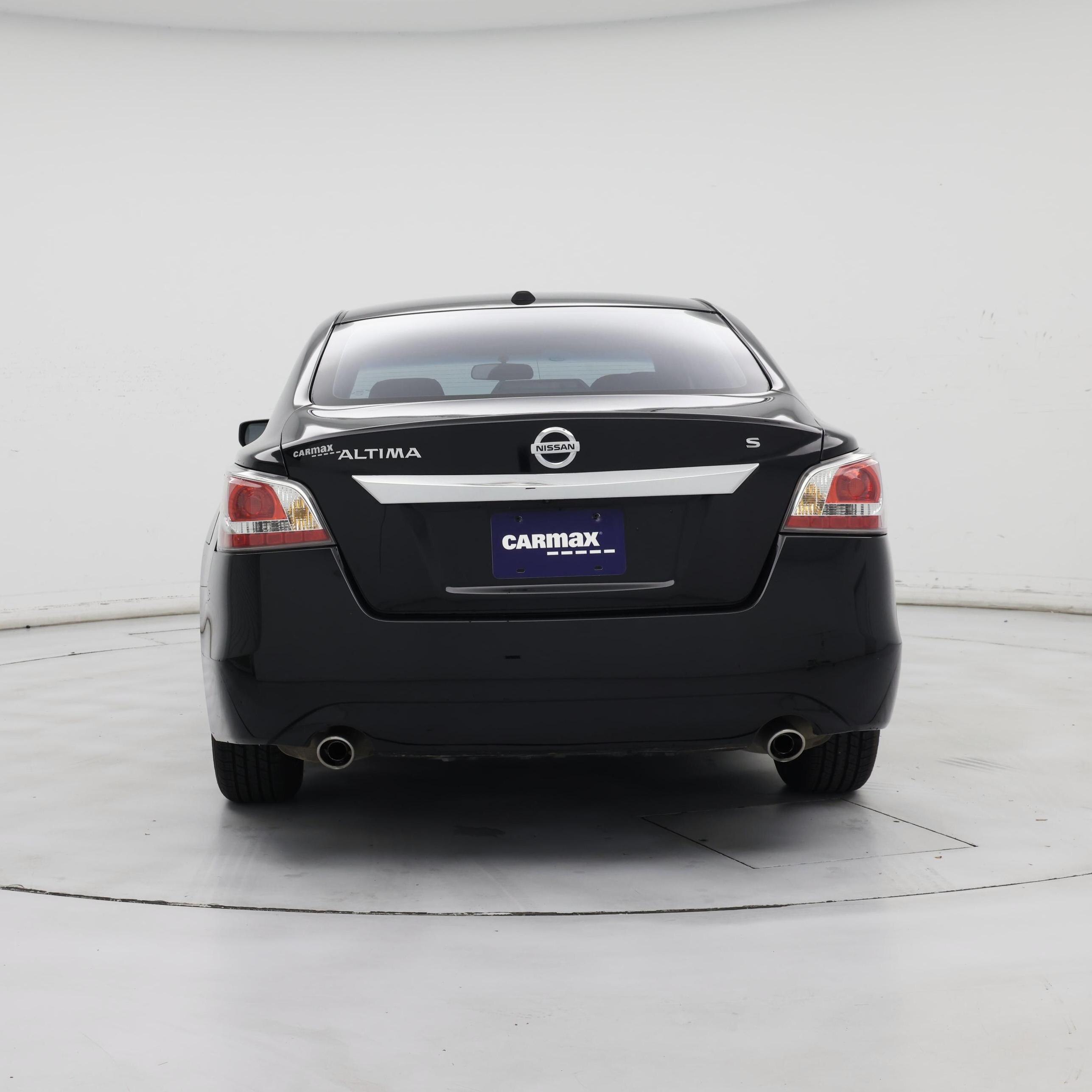 Thumbnail: 2015 Nissan Altima - 6
