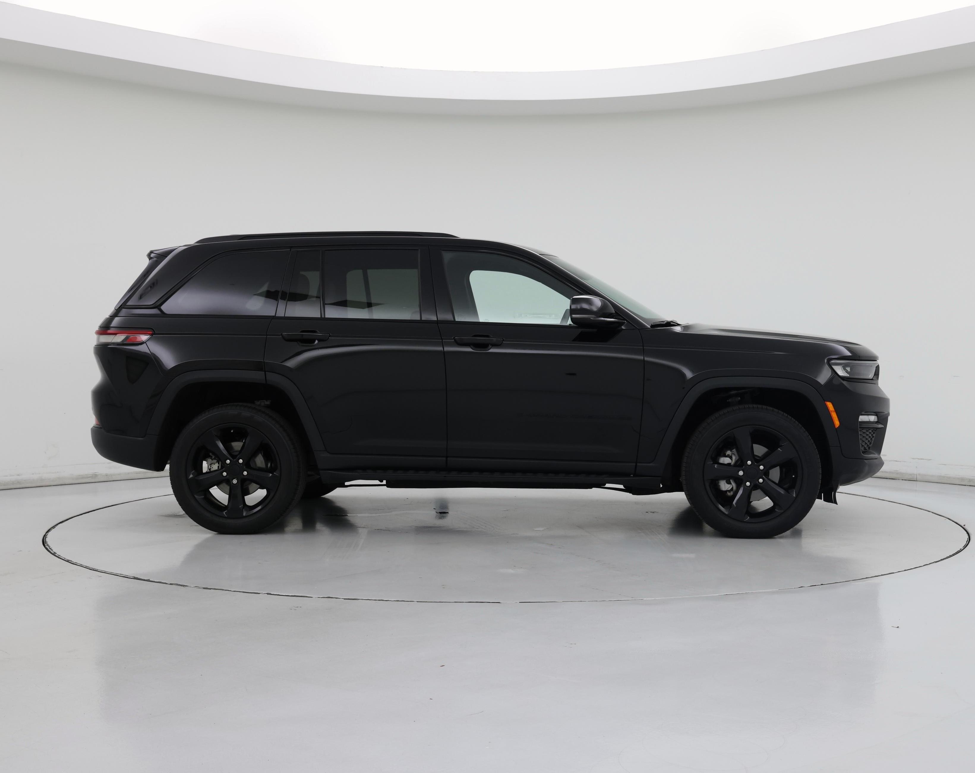 Thumbnail: 2023 Jeep Grand Cherokee - 7