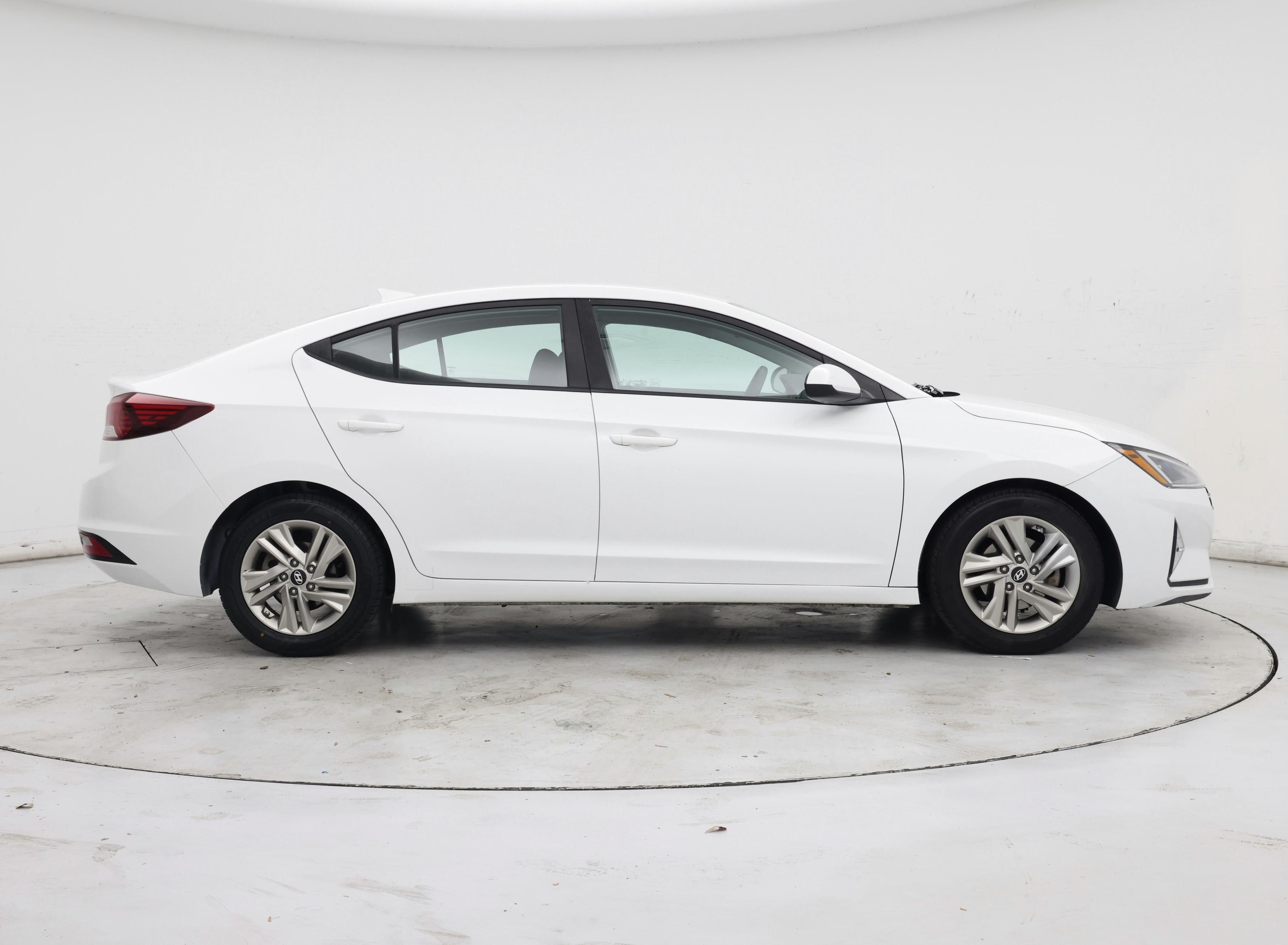 Thumbnail: 2019 Hyundai Elantra - 7