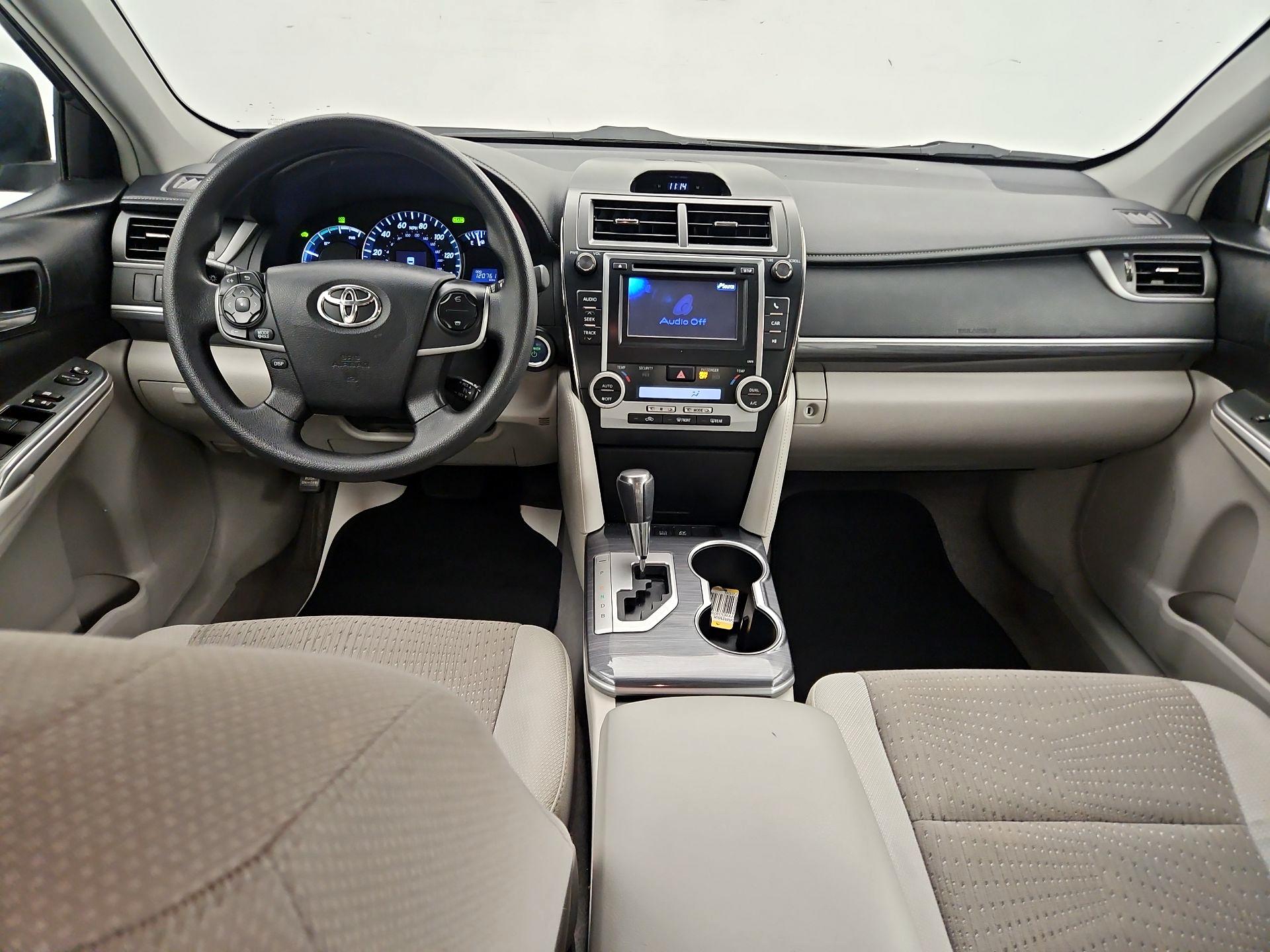 Thumbnail: 2014 Toyota Camry - 9