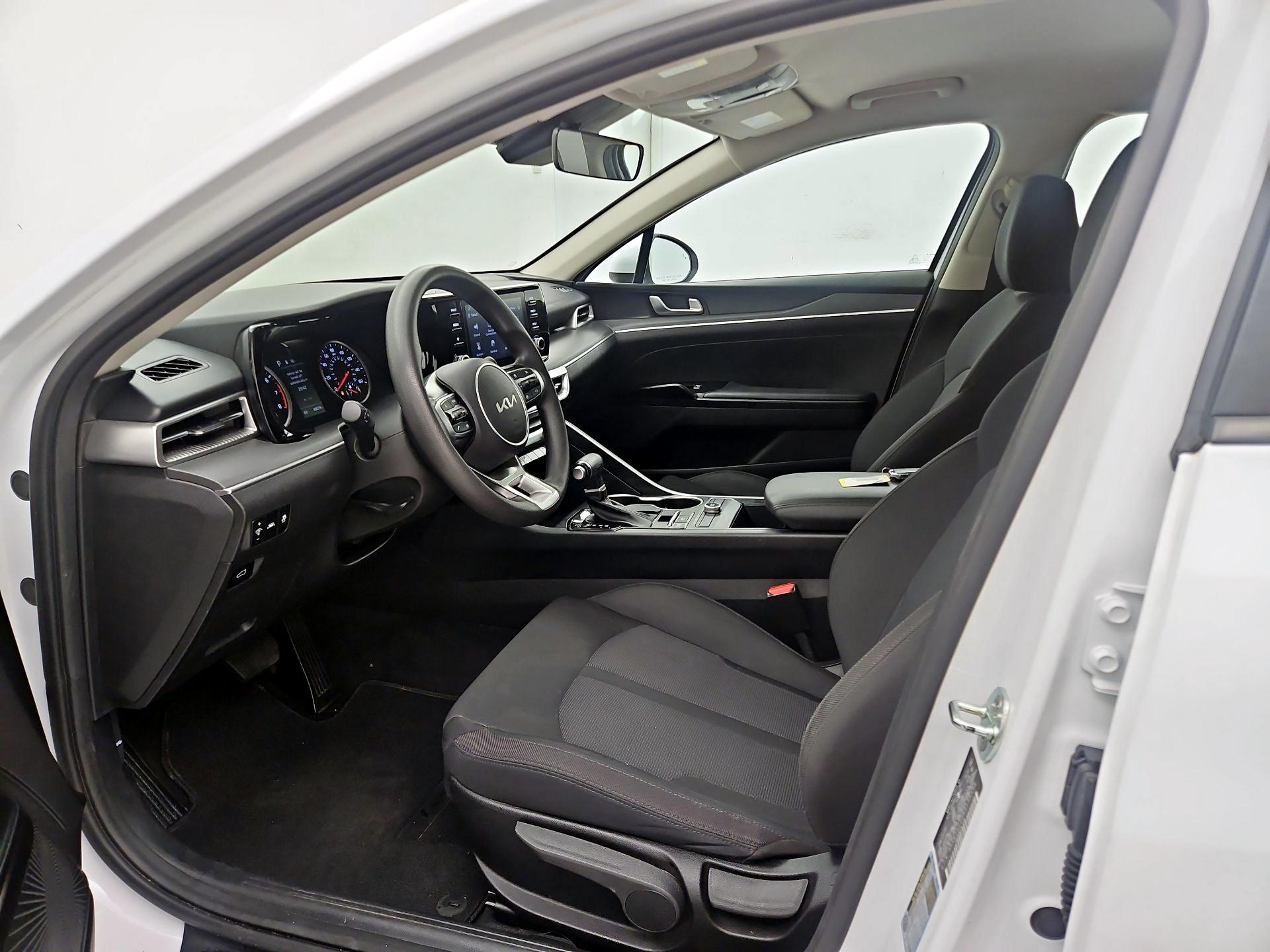 Thumbnail: 2022 Kia K5 - 11