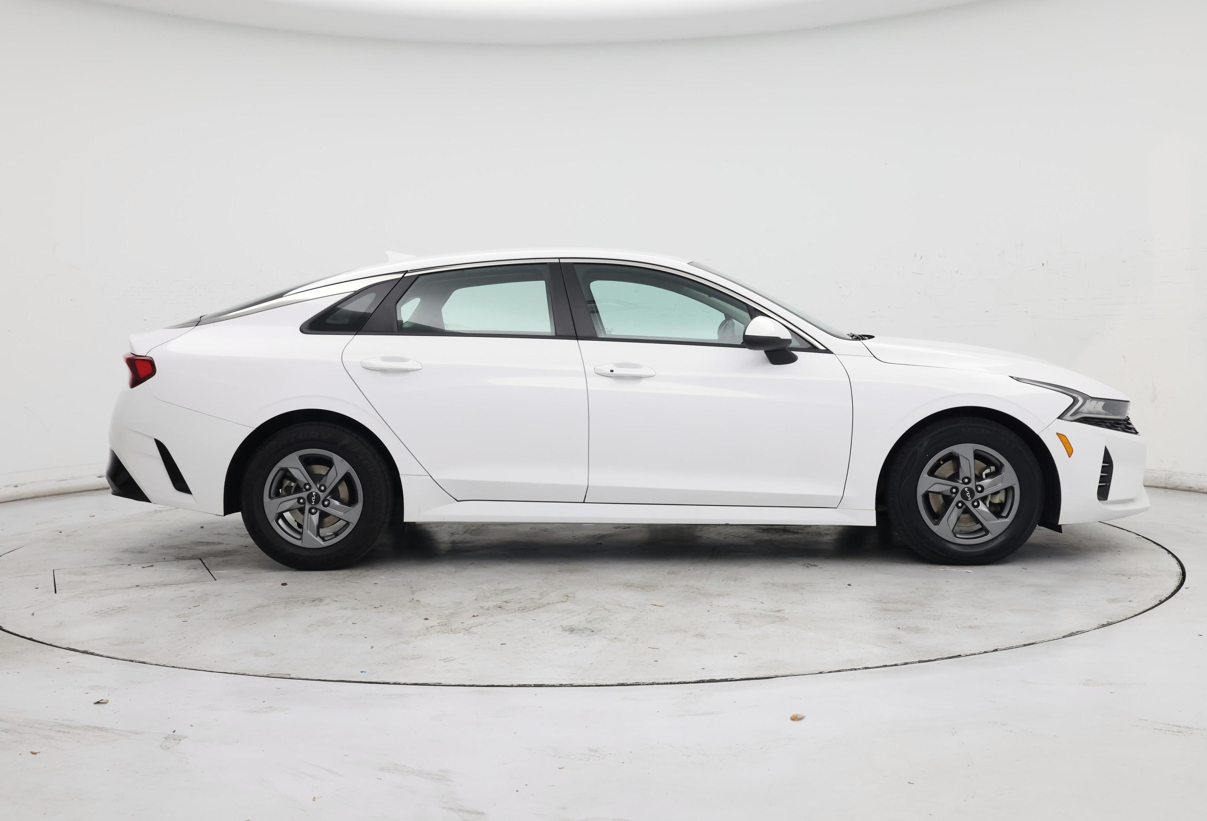 Thumbnail: 2022 Kia K5 - 7