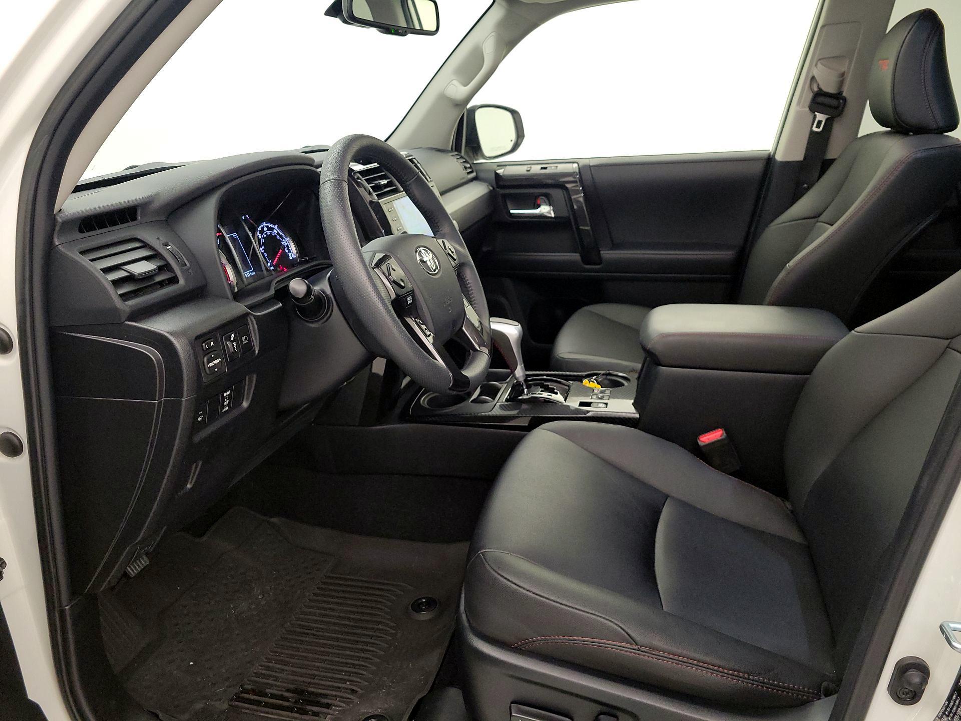 Thumbnail: 2021 Toyota 4Runner - 11