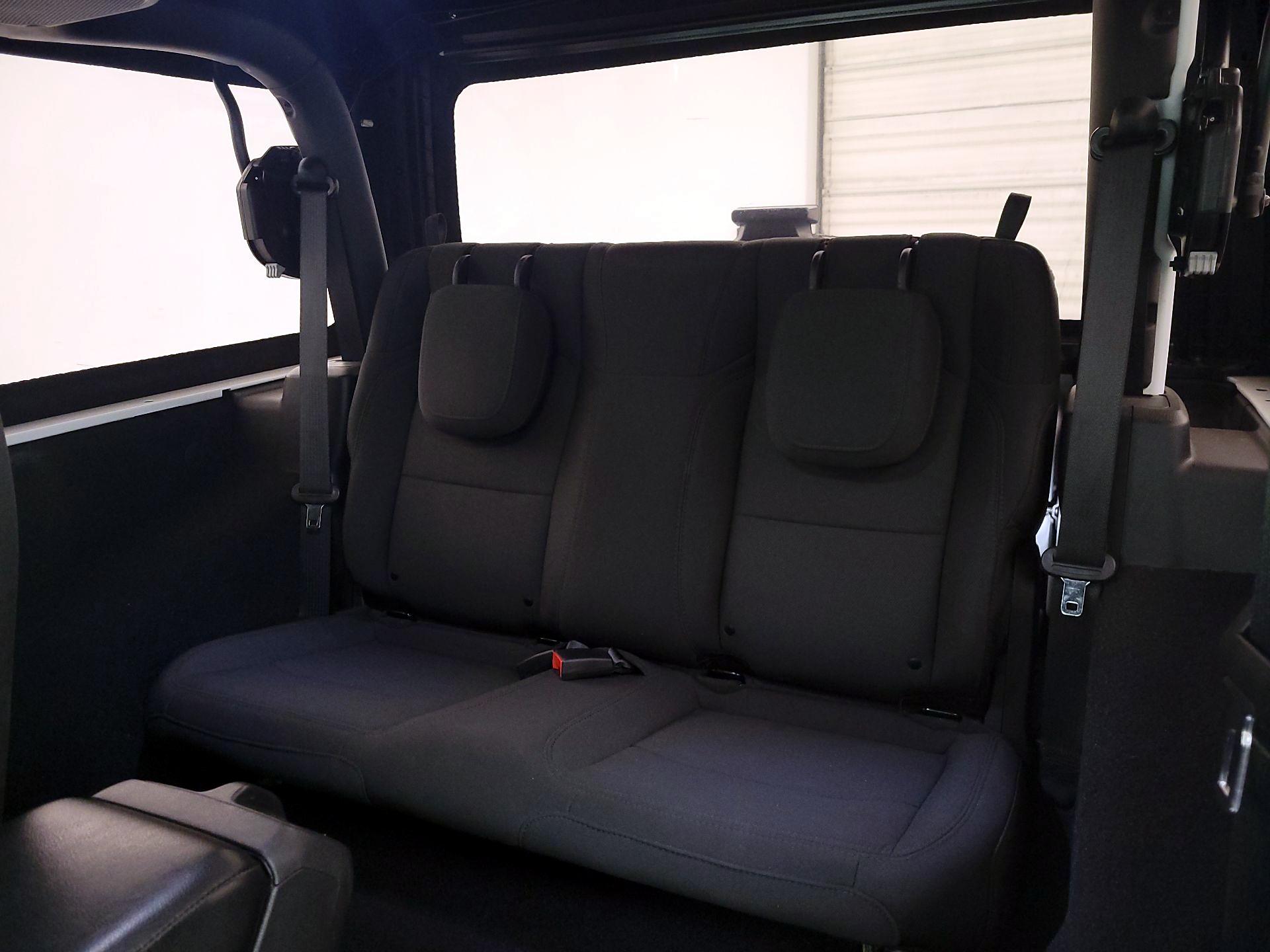 Thumbnail: 2022 Jeep Wrangler - 19