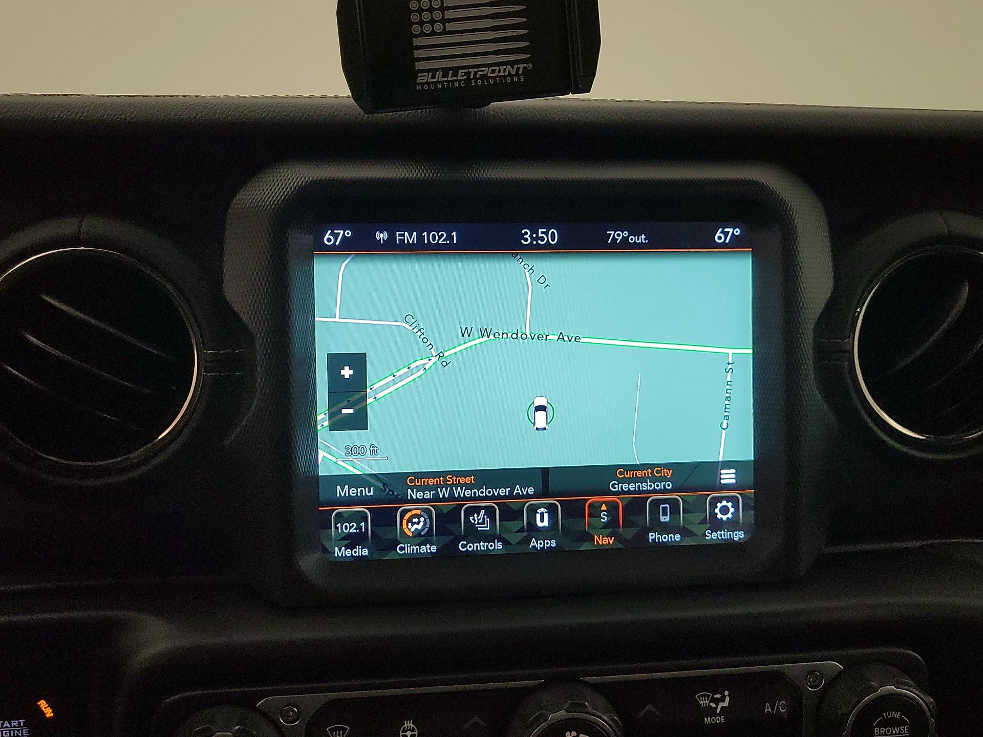 Thumbnail: 2021 Jeep Gladiator - 14