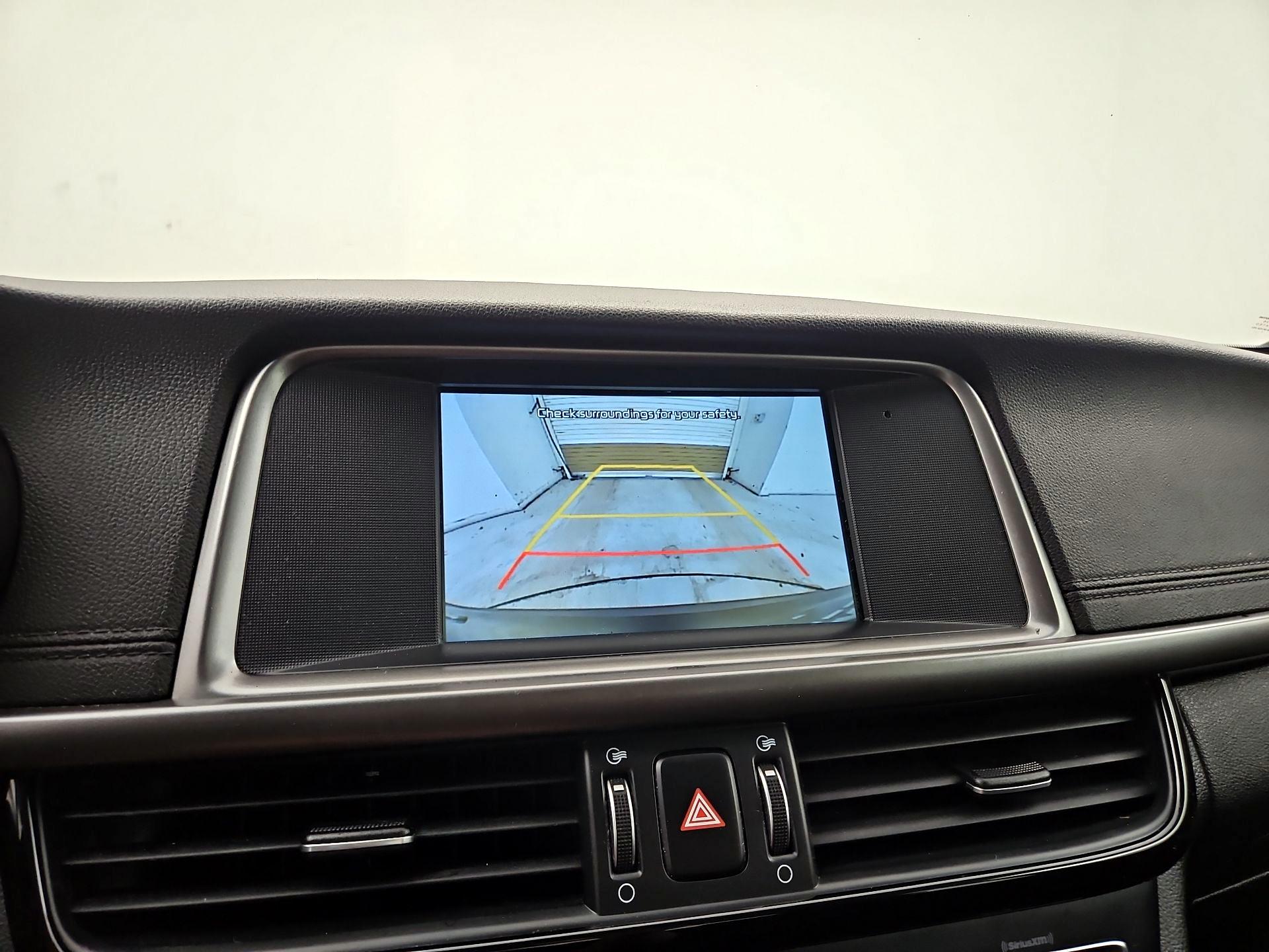 Thumbnail: 2018 Kia Optima - 14